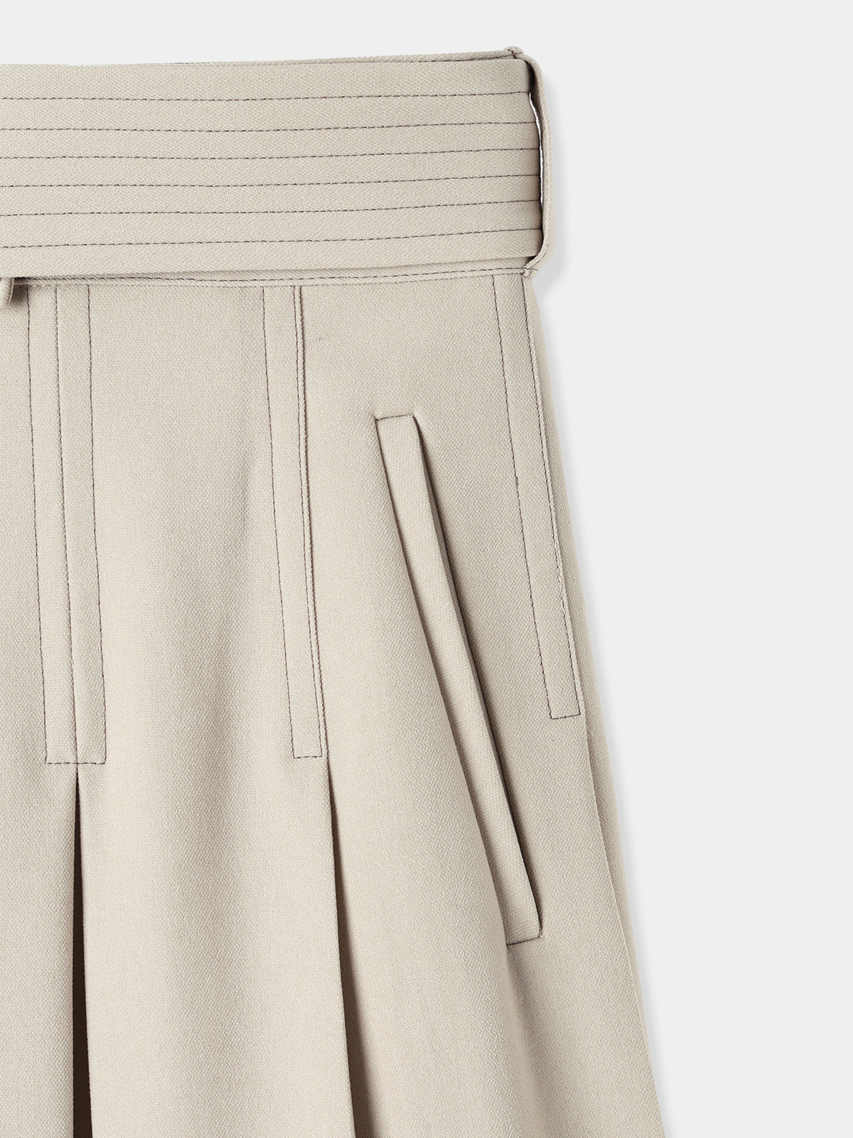 Wide Pleats Skirt