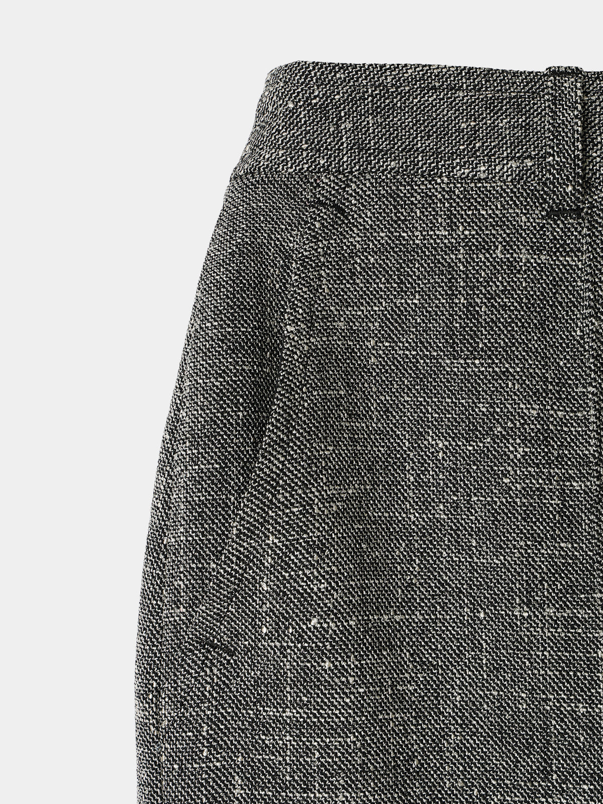 Front Pin-tuck Pencil Skirt