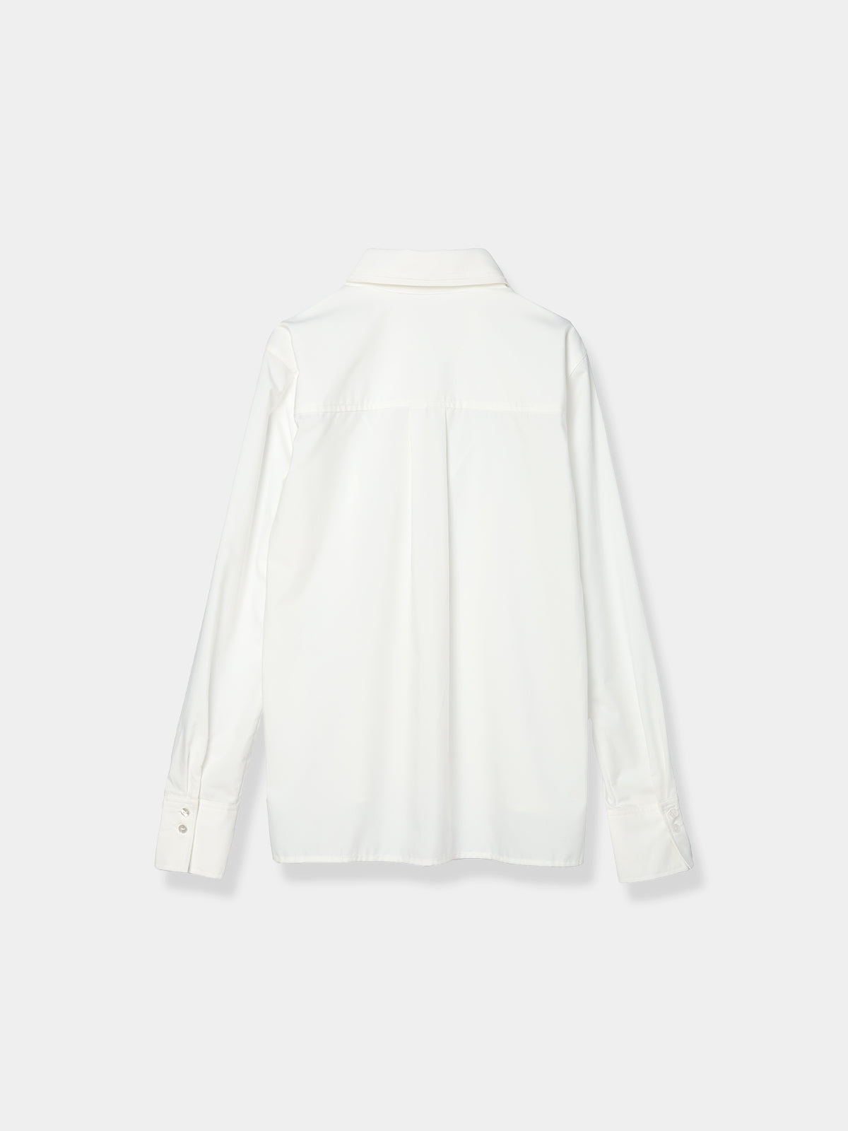 Pointed collar shirt