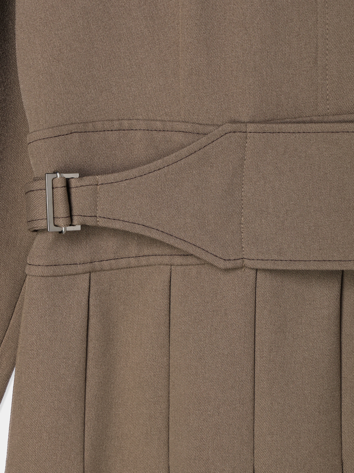 Asymmetry pleats Dress