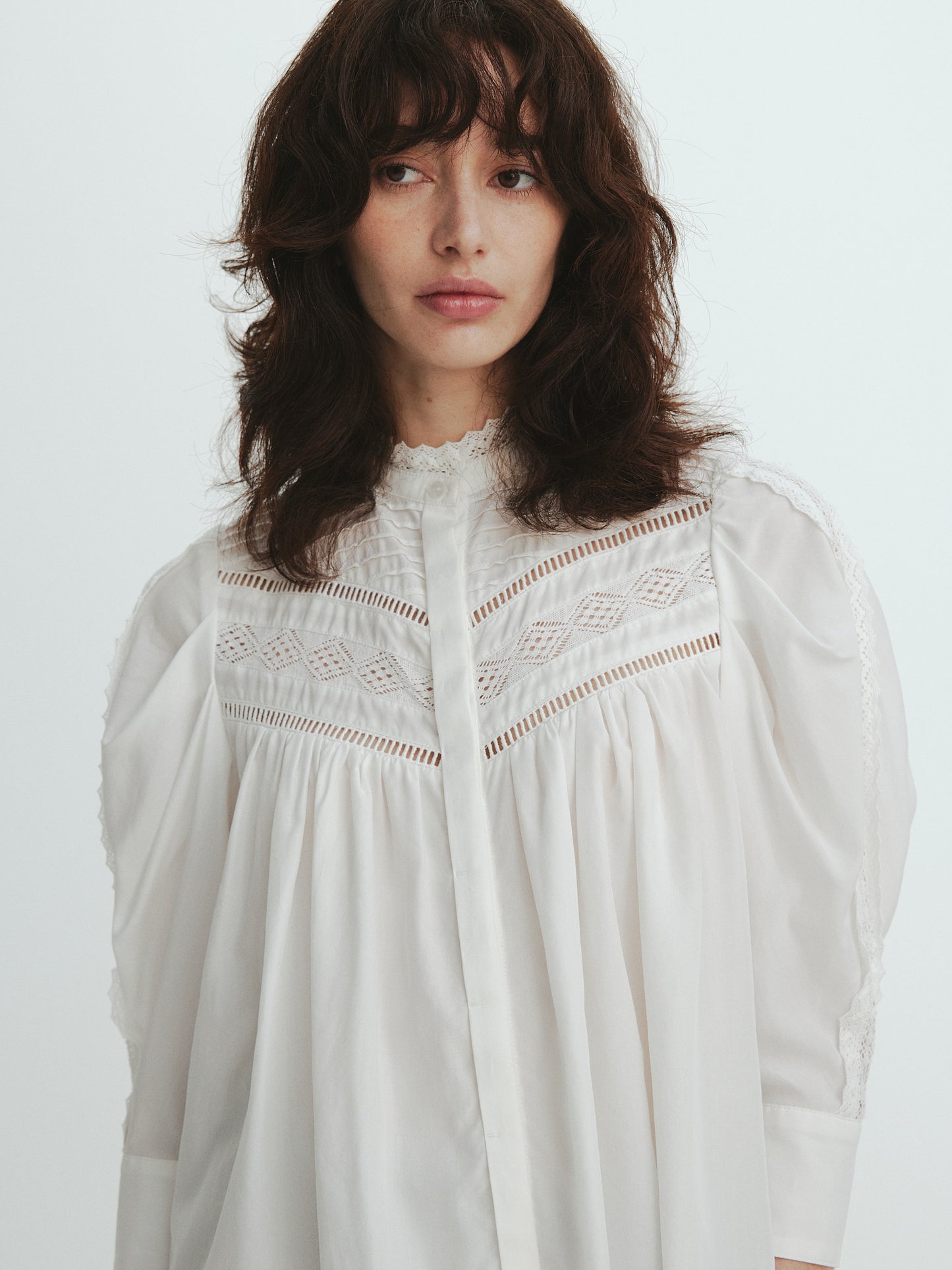 Drape sleeve lace blouse