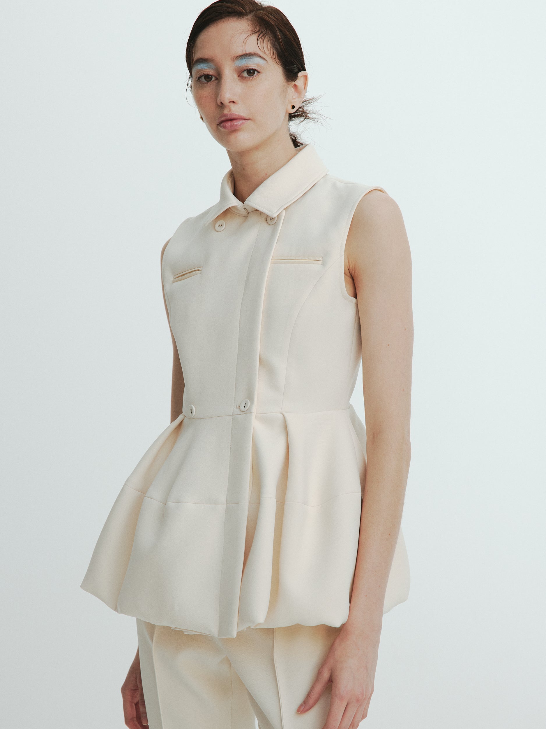 Balloon peplum Tops