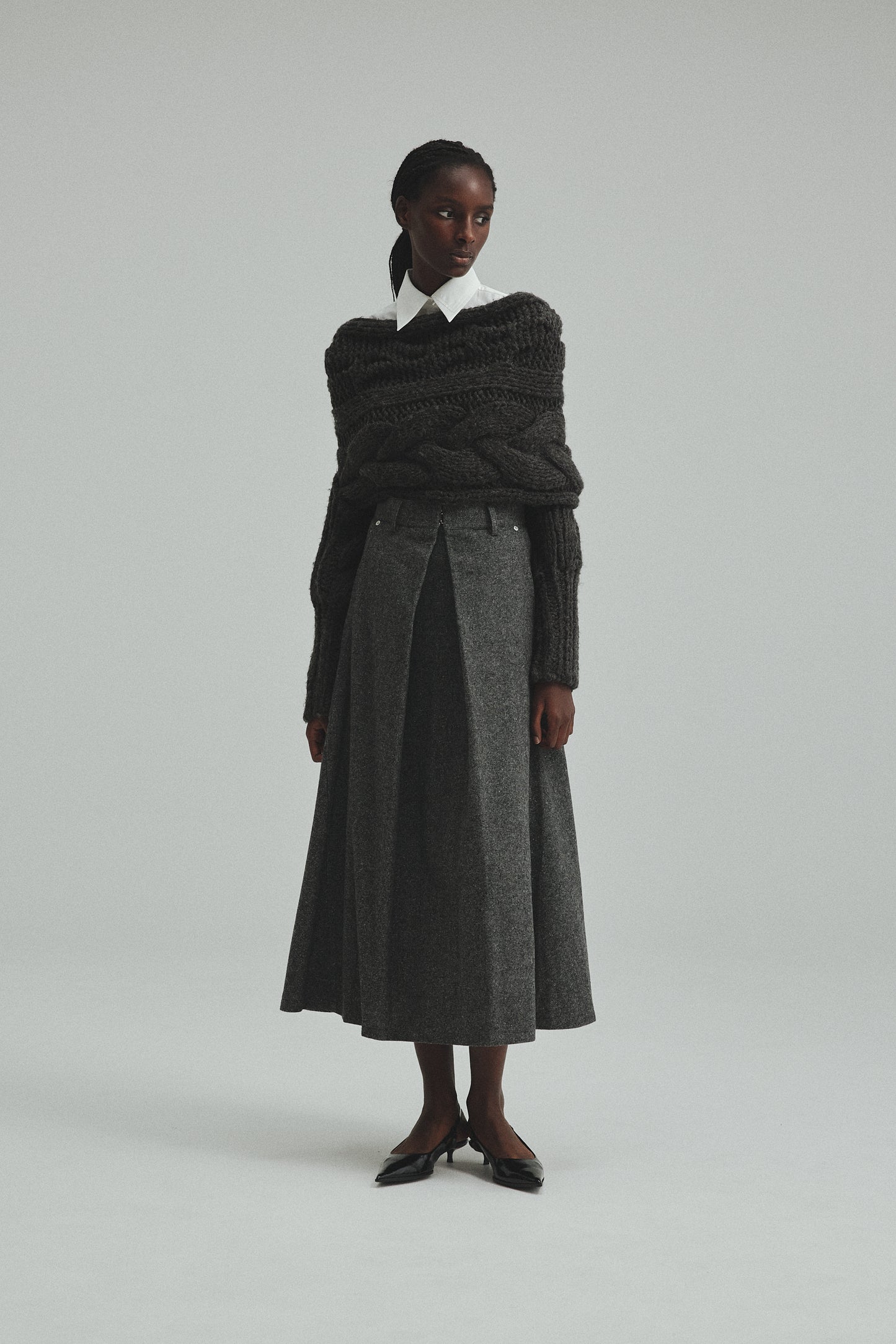 Front tuck Tweed skirt