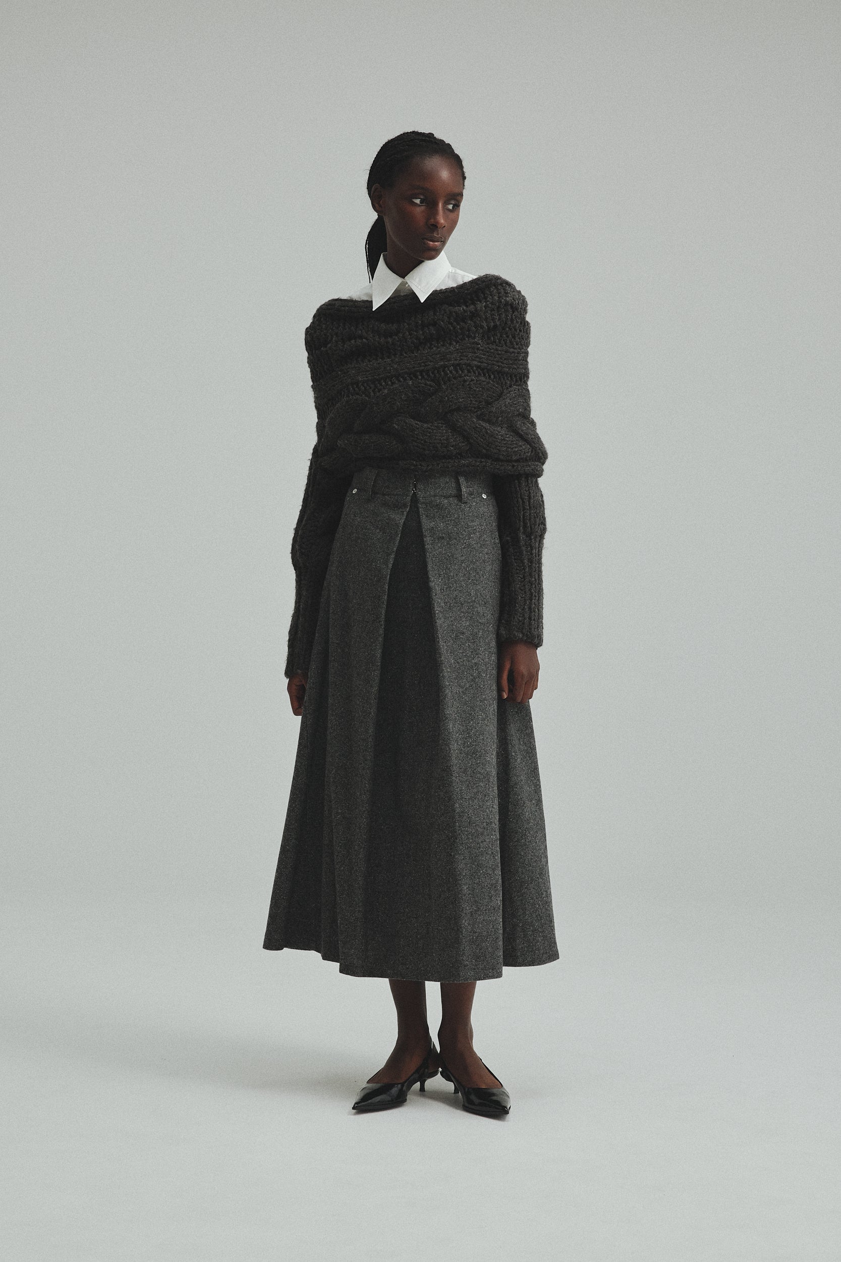 Front tuck Tweed skirt