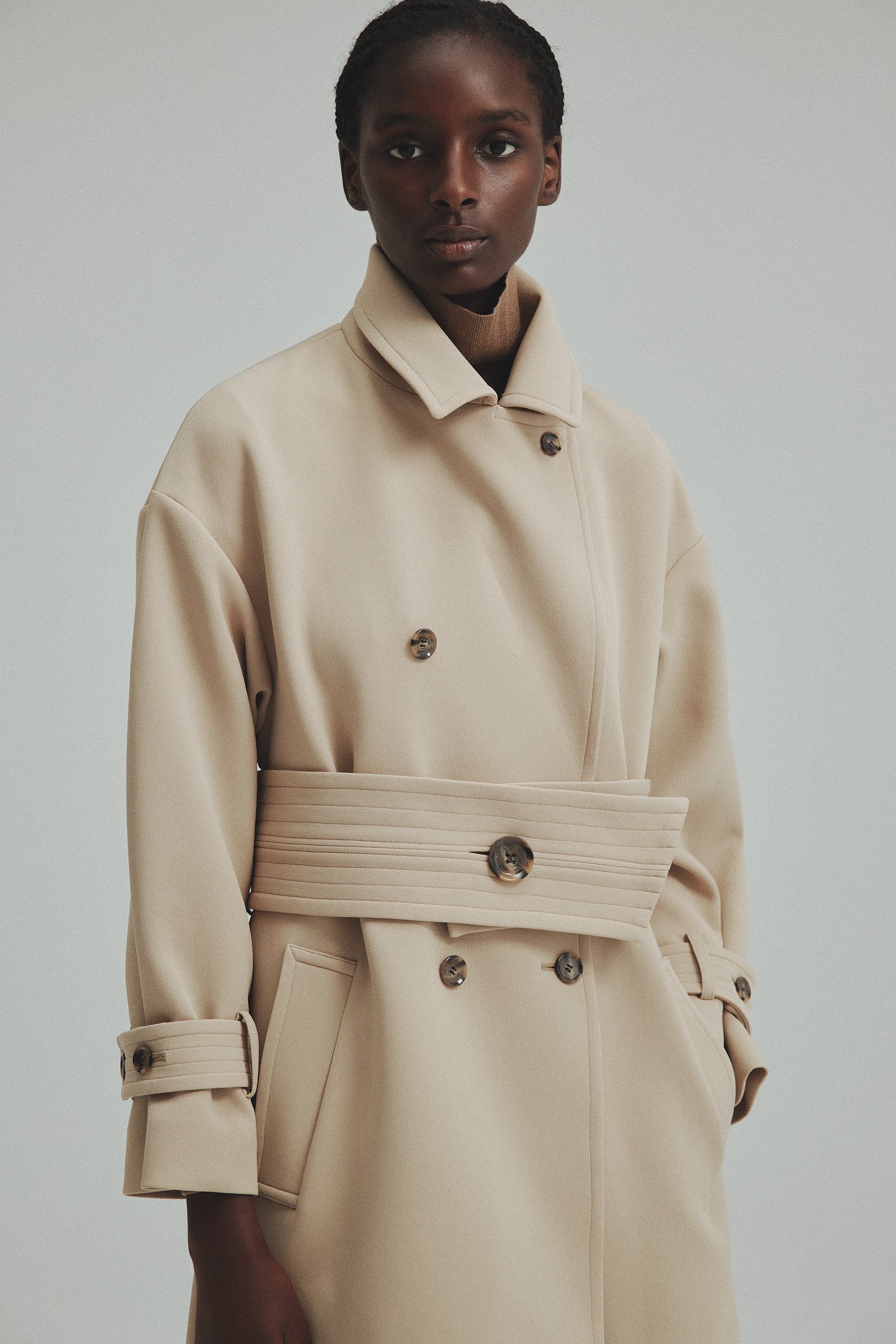 Wide belt Trench coat