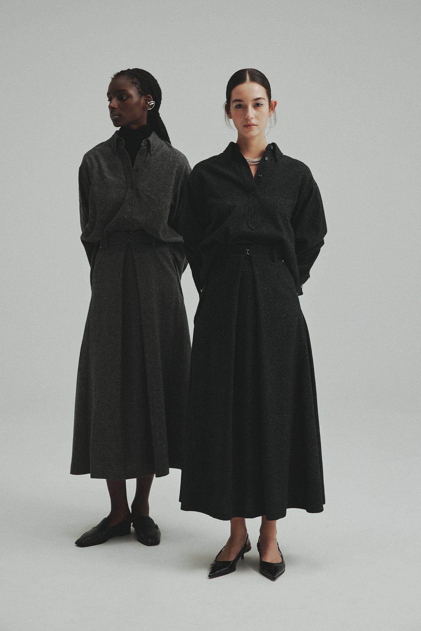 Front tuck Tweed skirt