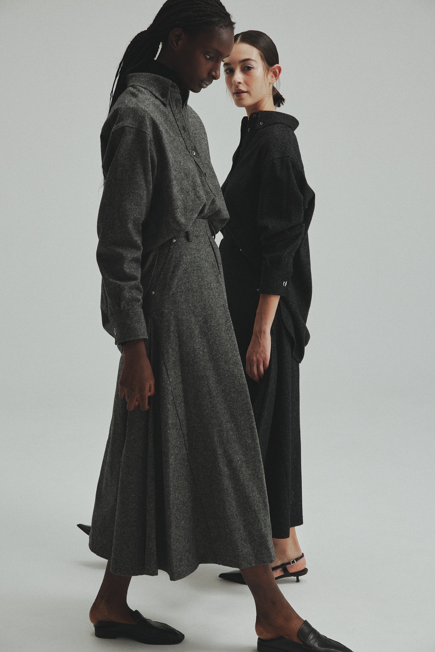 Front tuck Tweed skirt