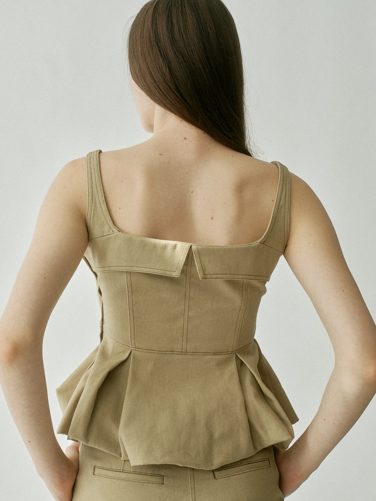 Sculpted Peplum Balloon Top/ Polka dot