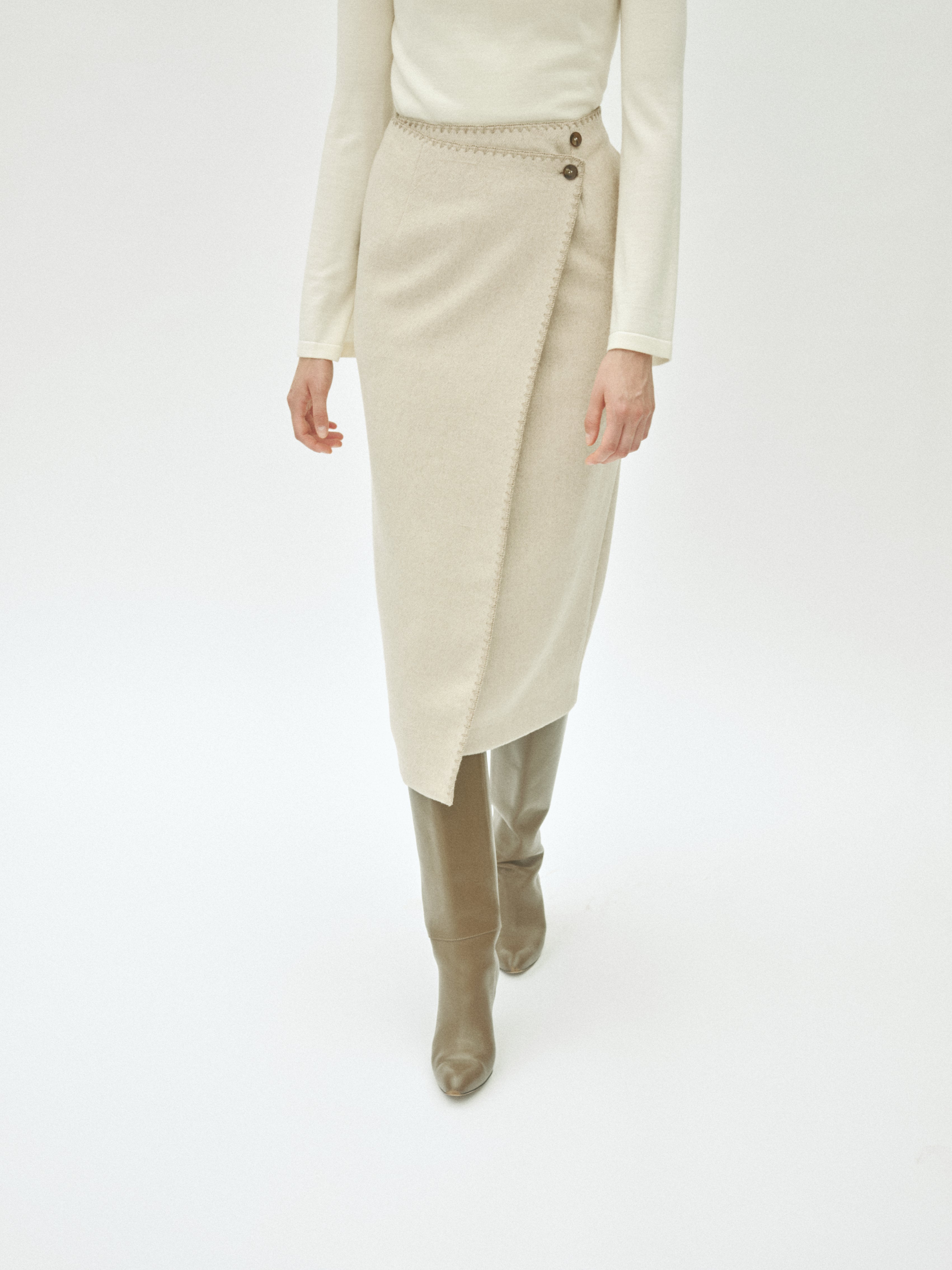 【POPUP】Asymmetric Wool Wrap Skirt