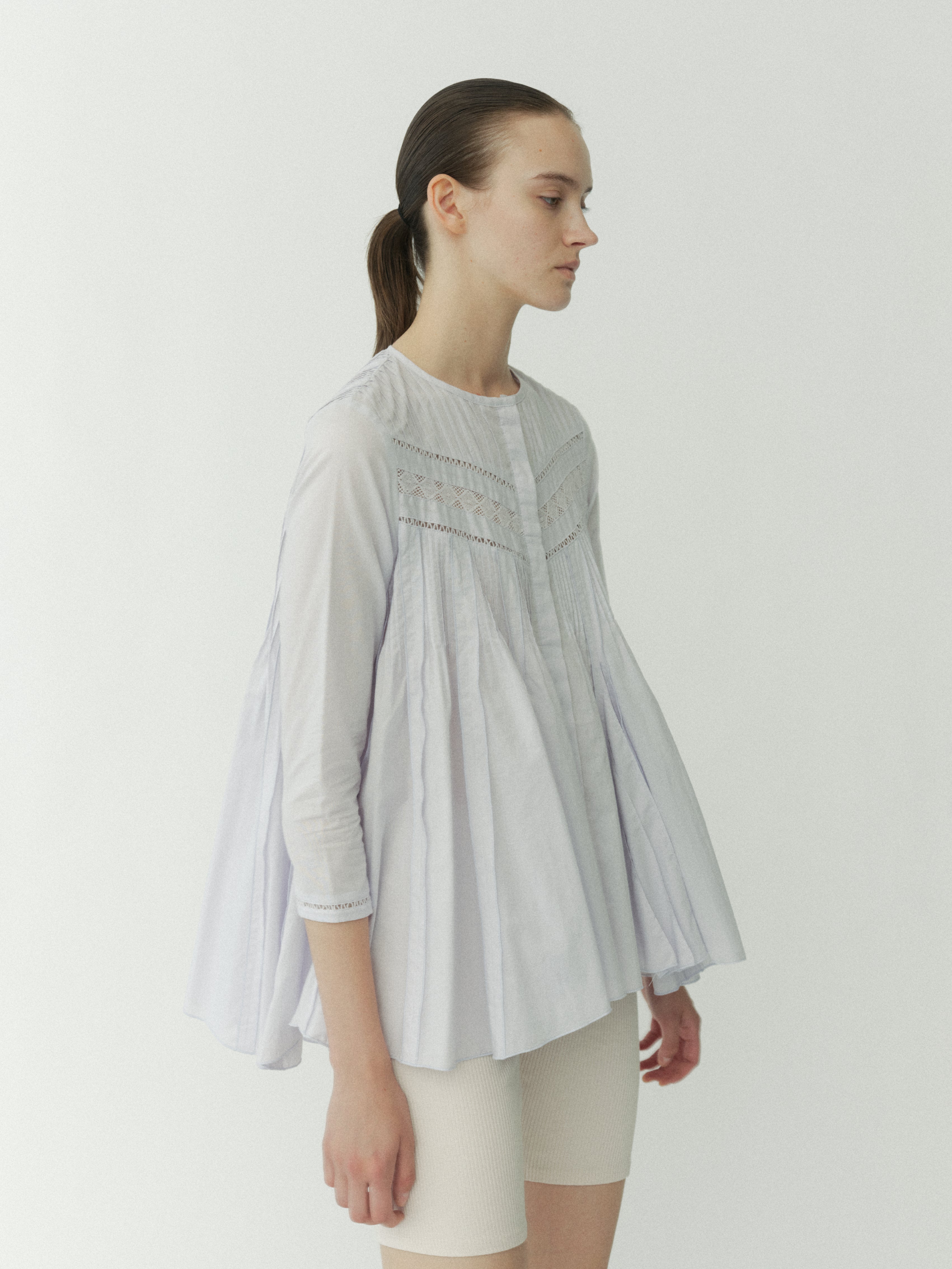 【POPUP】Lace Pintuck Flare Blouse