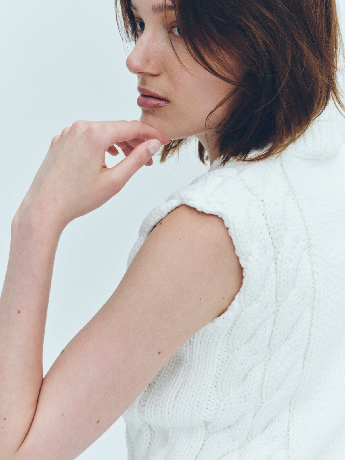 Side cable knit Vest