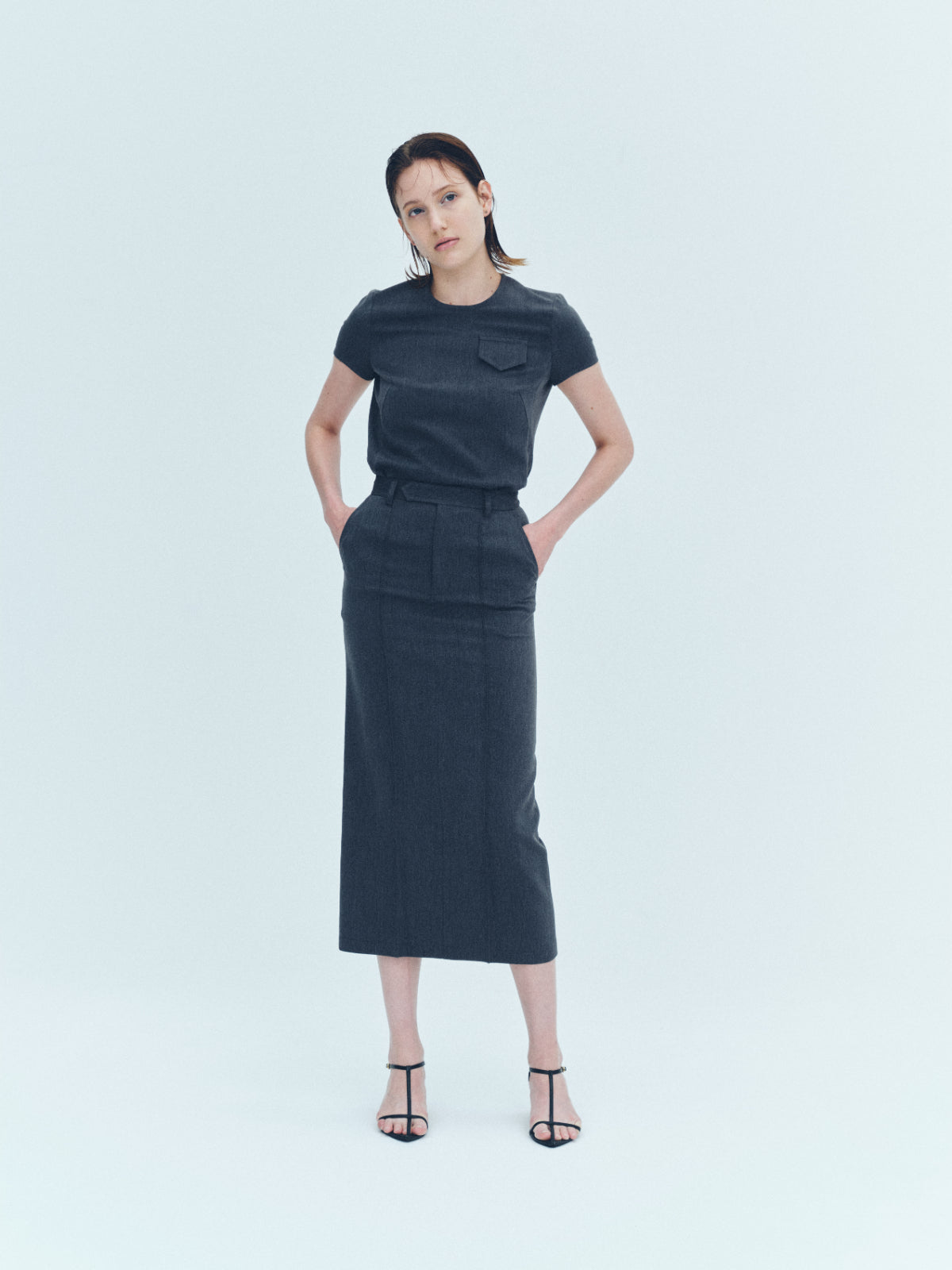 Front pin tuck pencil Skirt