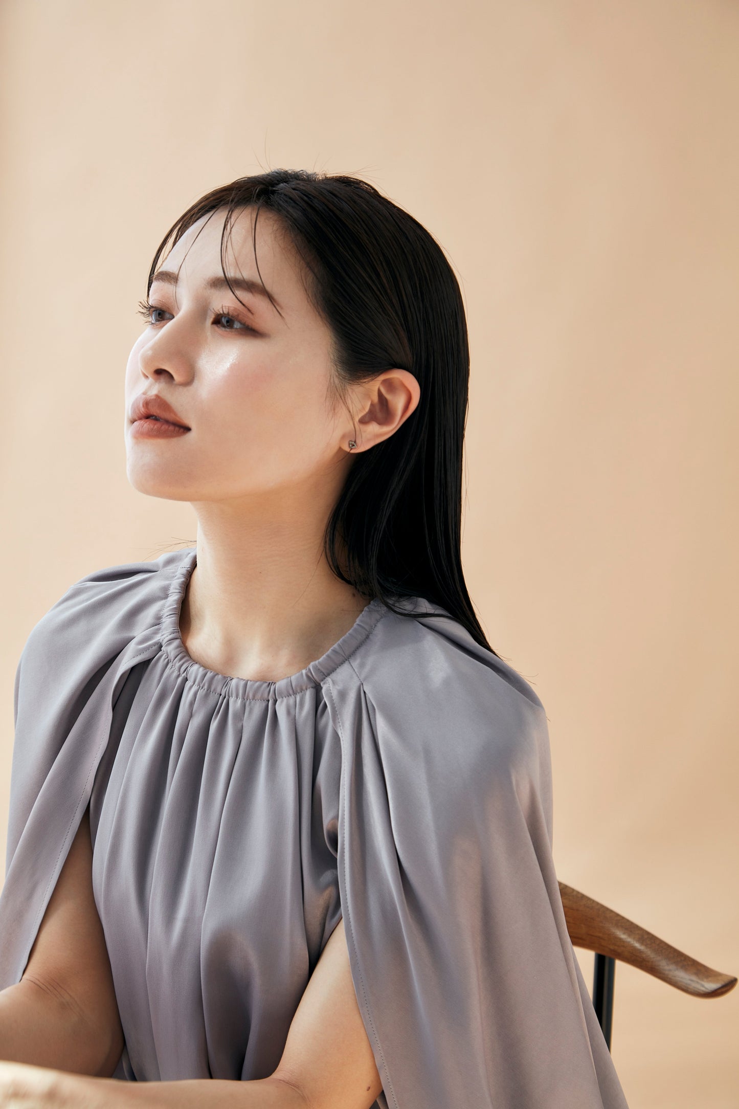 Balloon cape Blouse