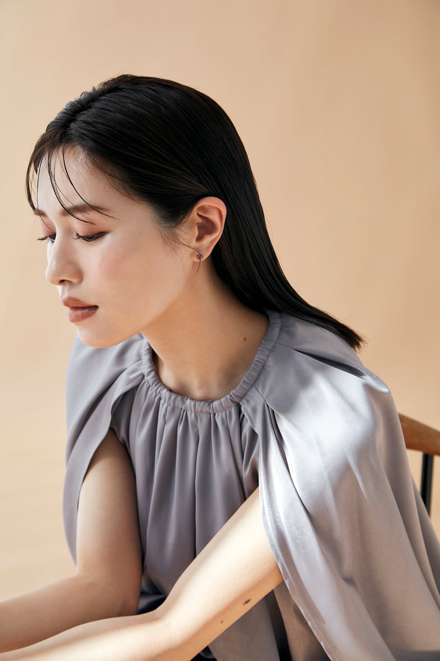 Balloon cape Blouse