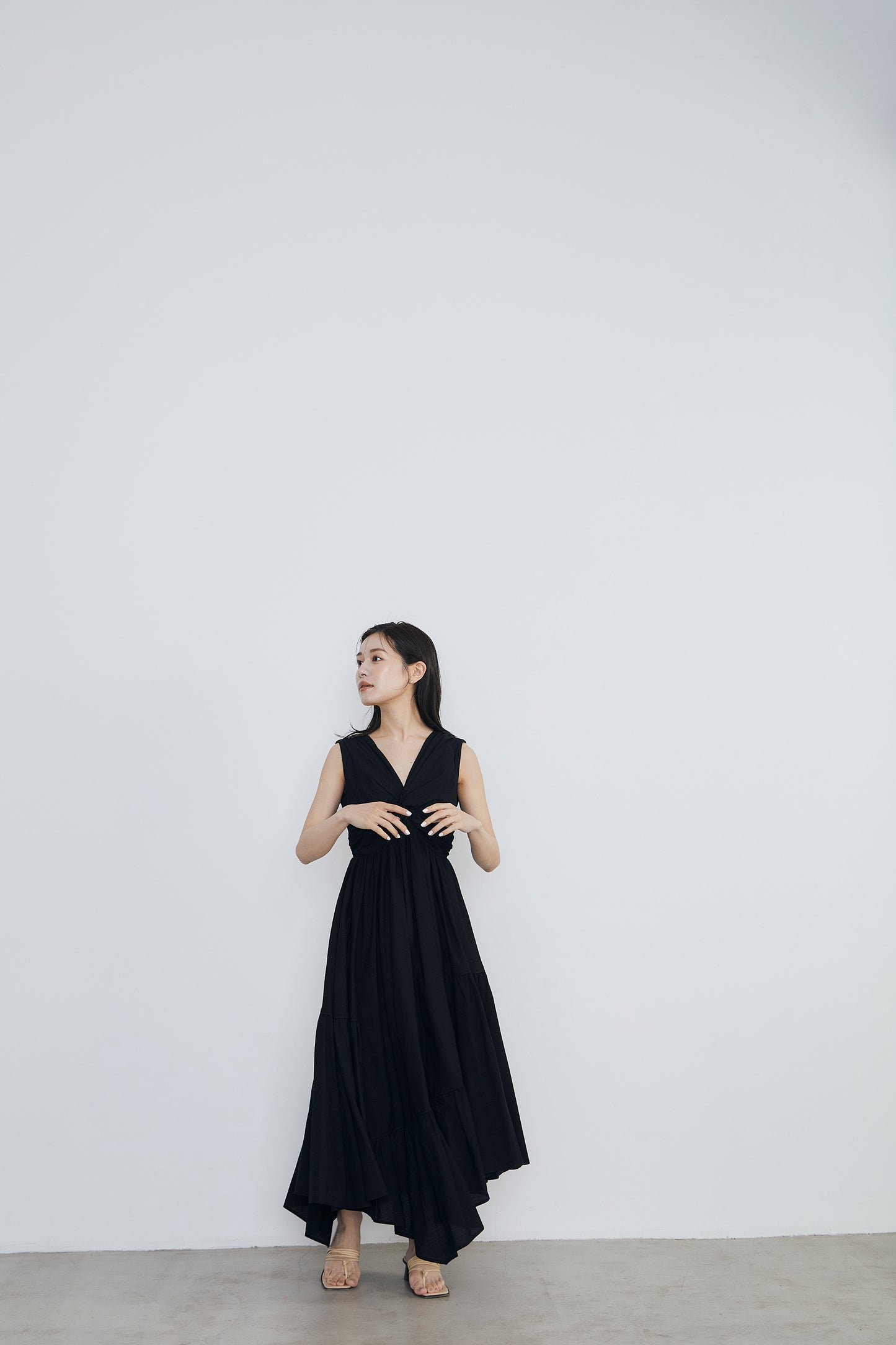Irregular hem twist Dress