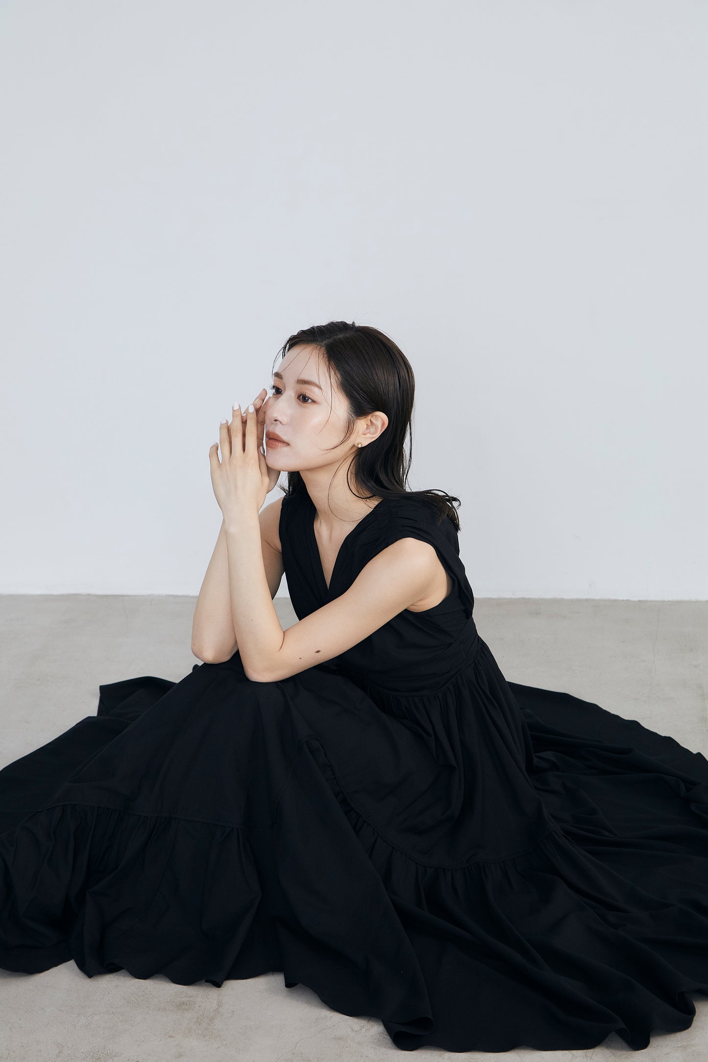 Irregular hem twist Dress