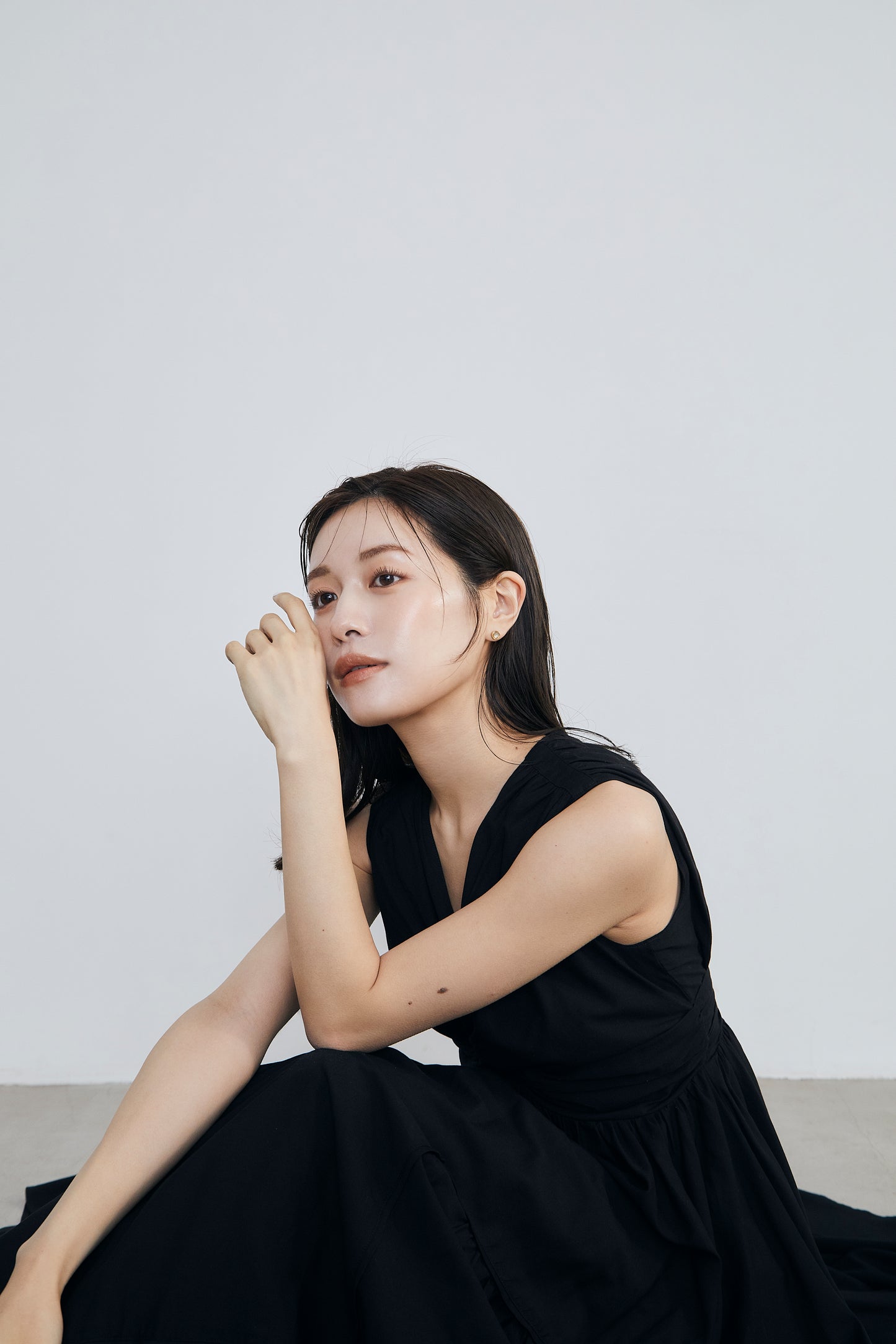 Irregular hem twist Dress