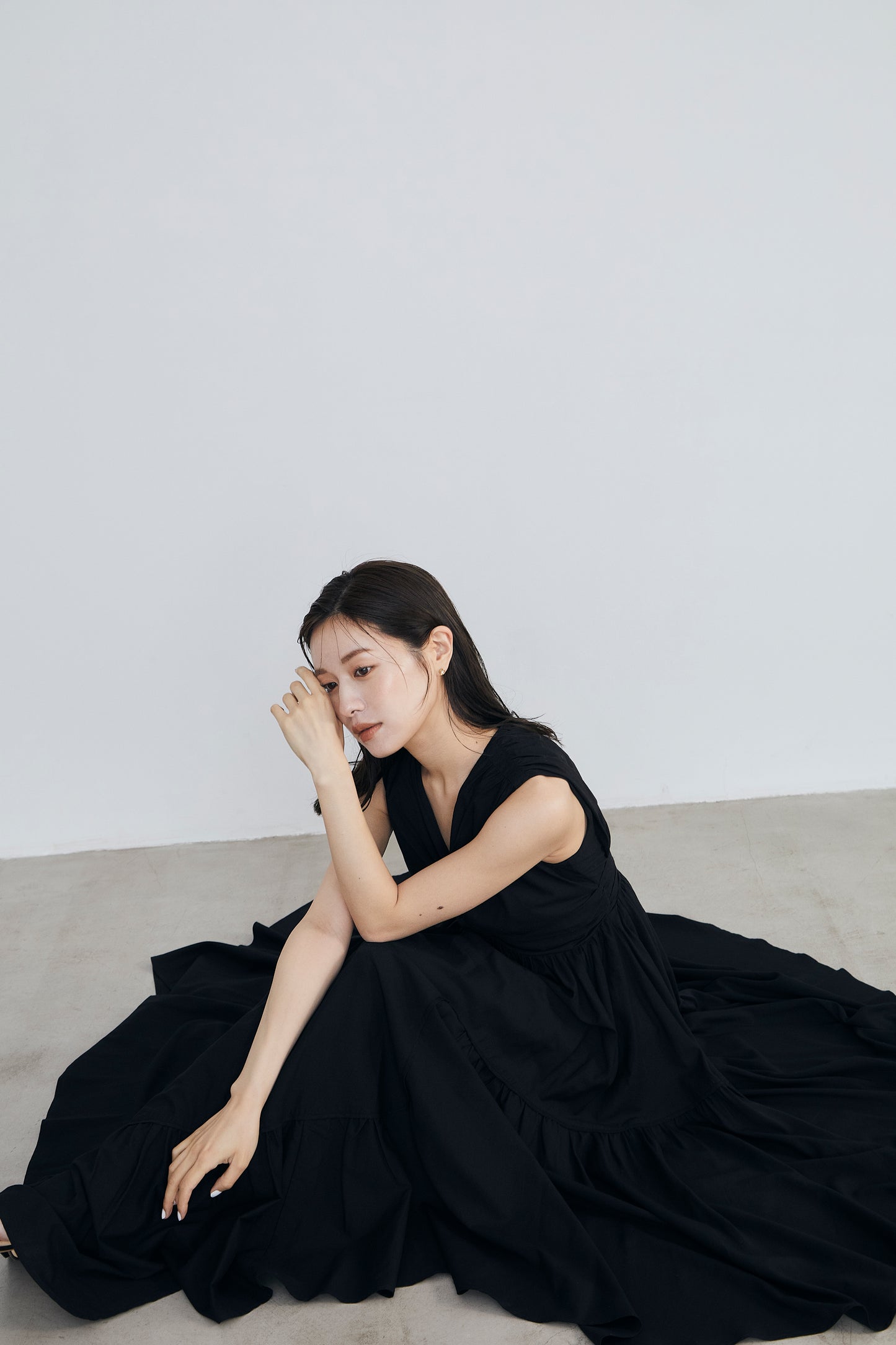 Irregular hem twist Dress
