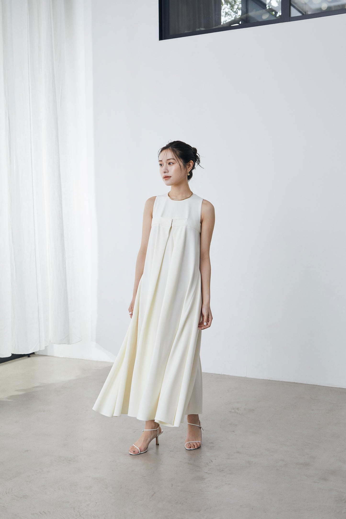 Front tuck flare Dress