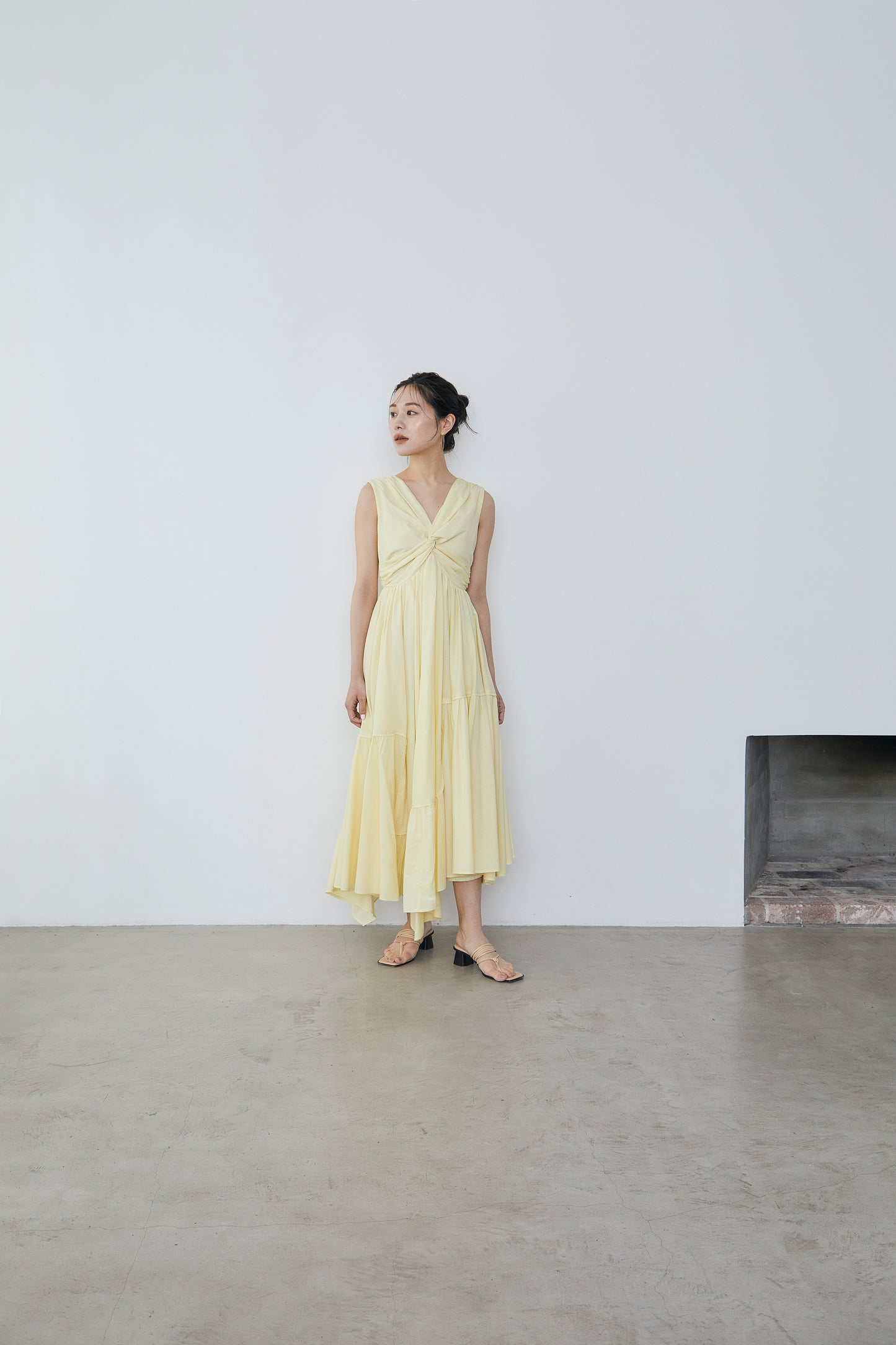 Irregular hem twist Dress