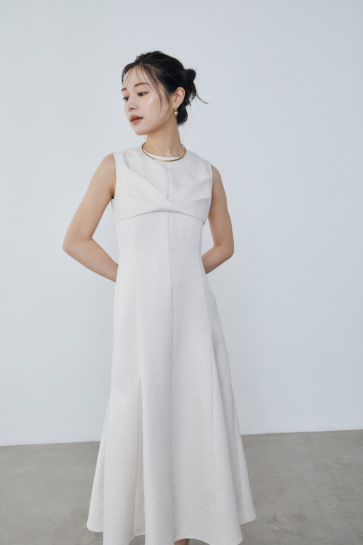 Front drape jacquard Dress