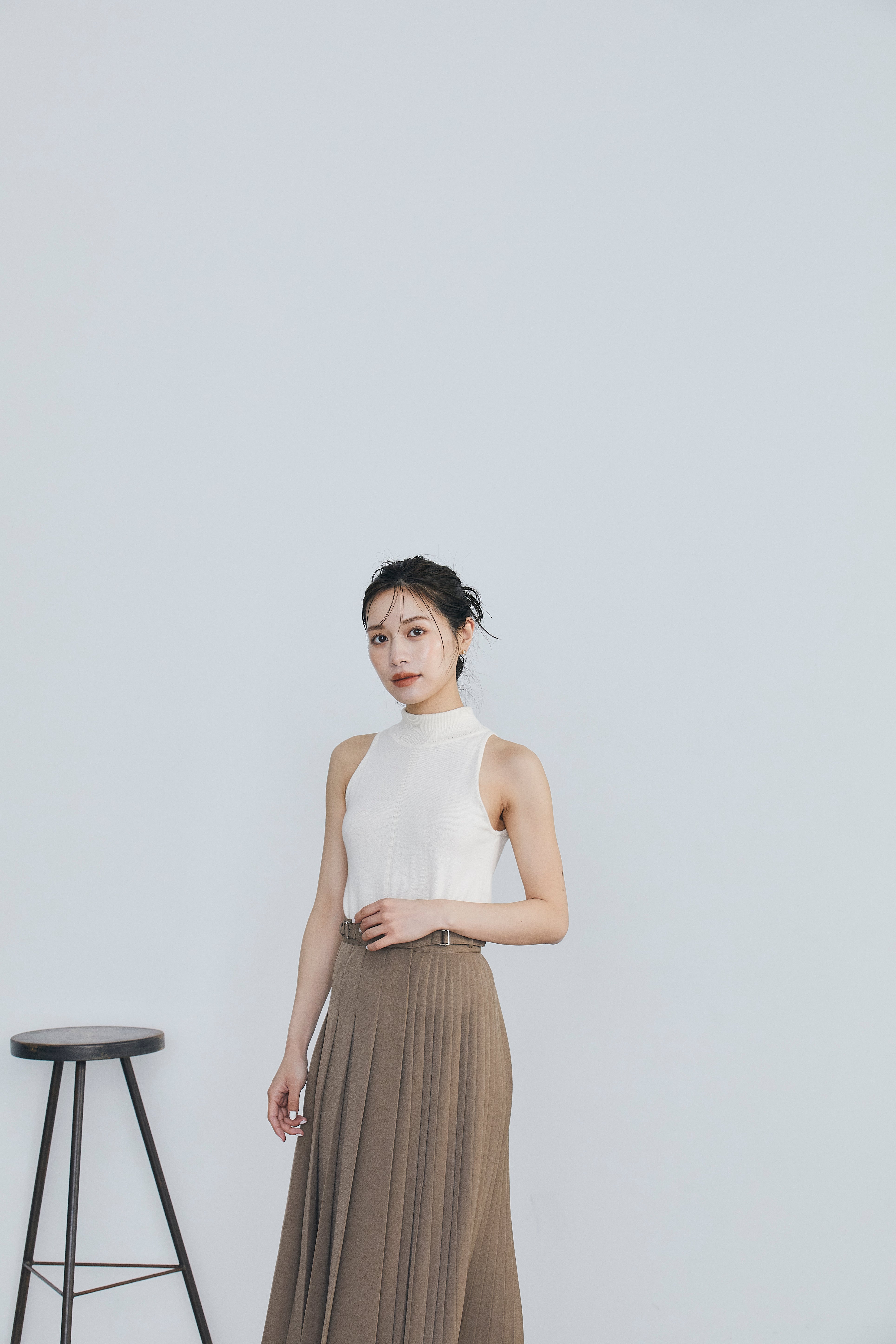Asymmetry pleats skirt