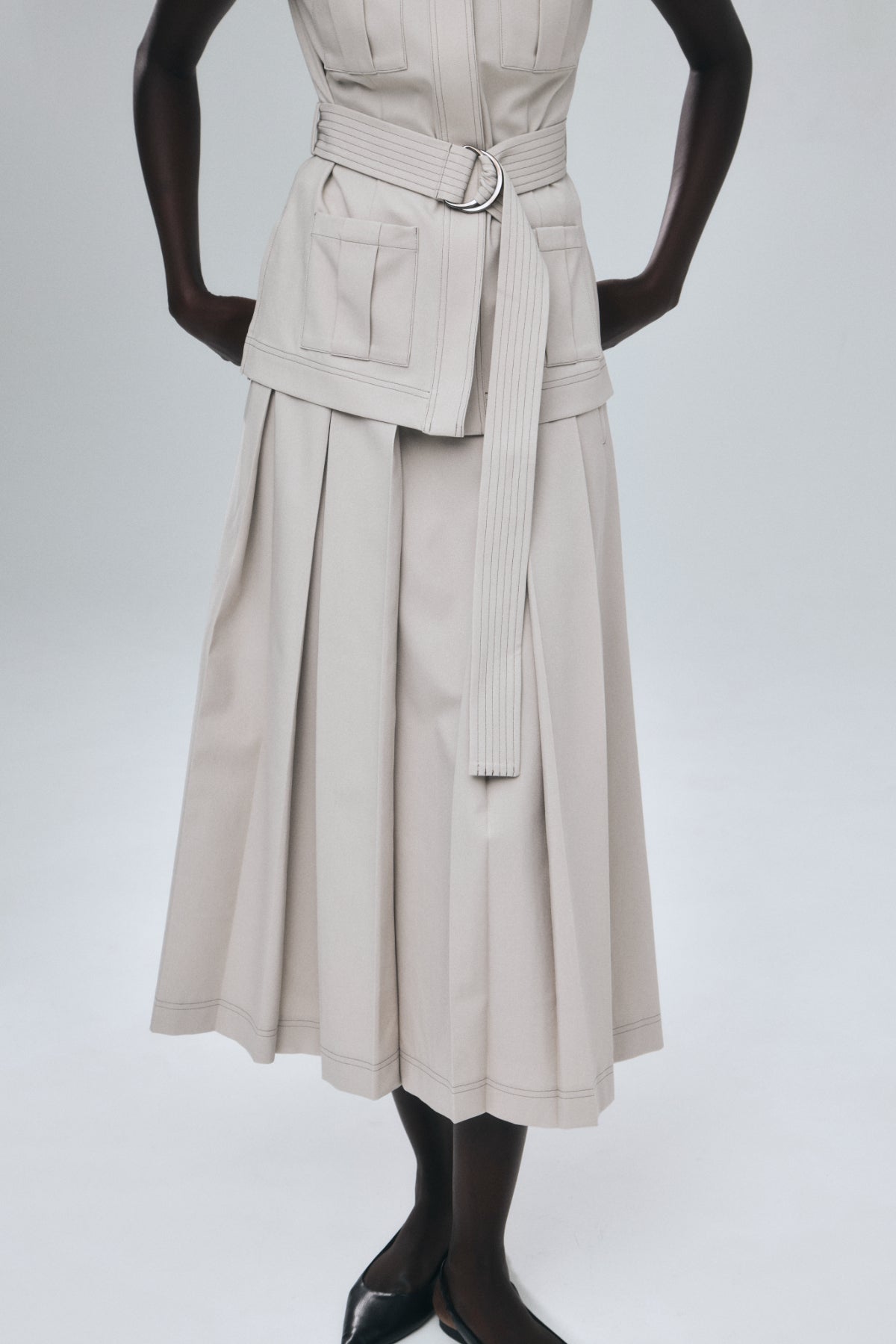 Wide Pleats Skirt