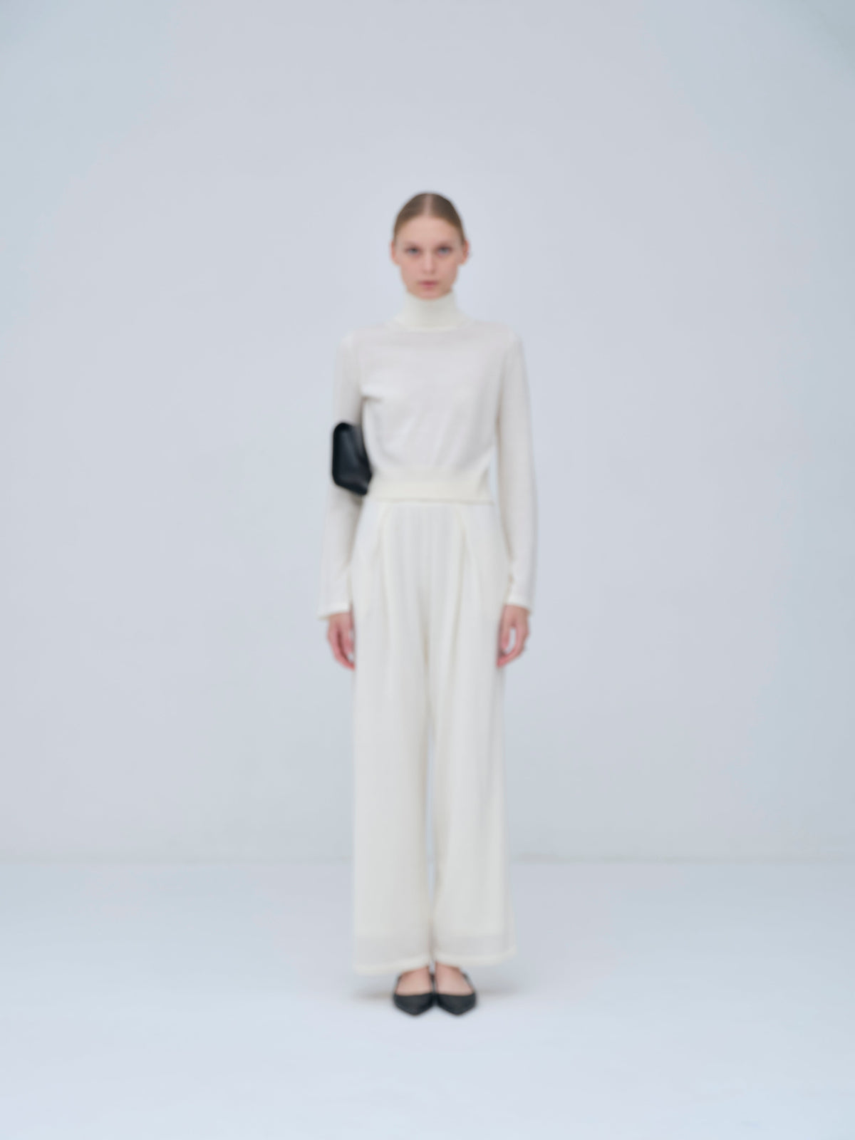 Structured Tuck Wide Pants