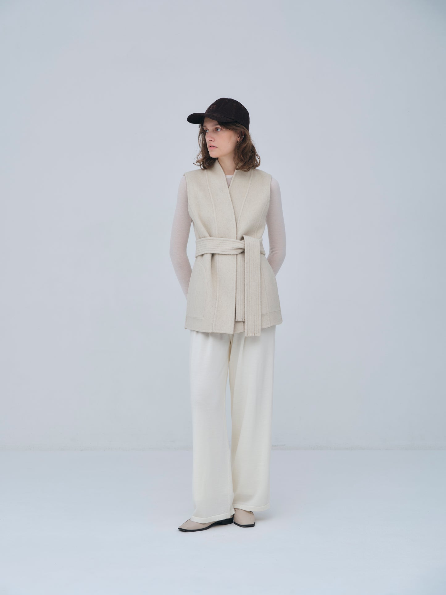 Structured Tuck Wide Pants
