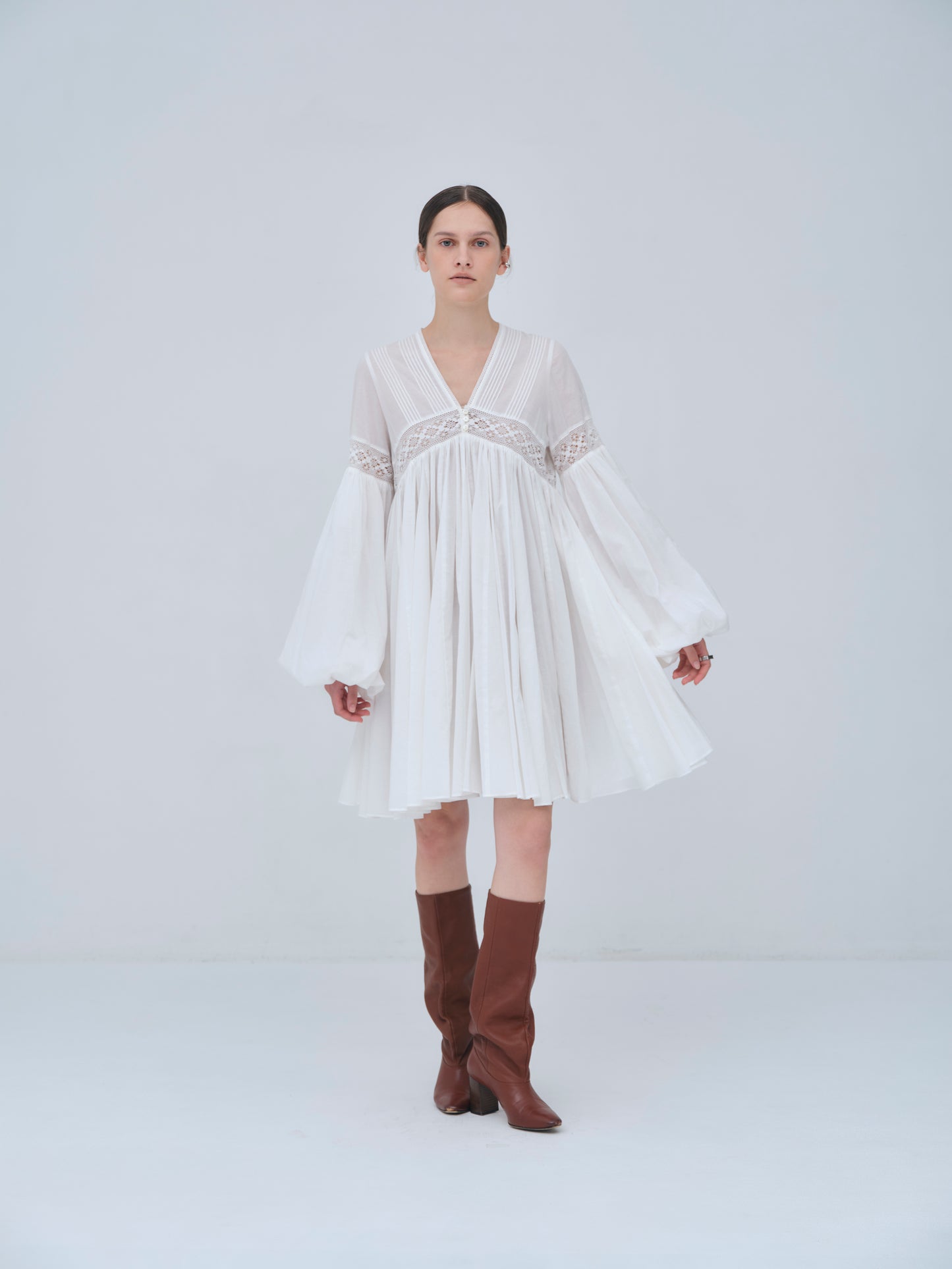Yoke Lace Volume Dress