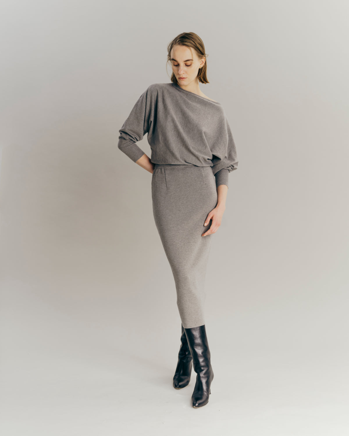 Dolman sleeve Knit dress