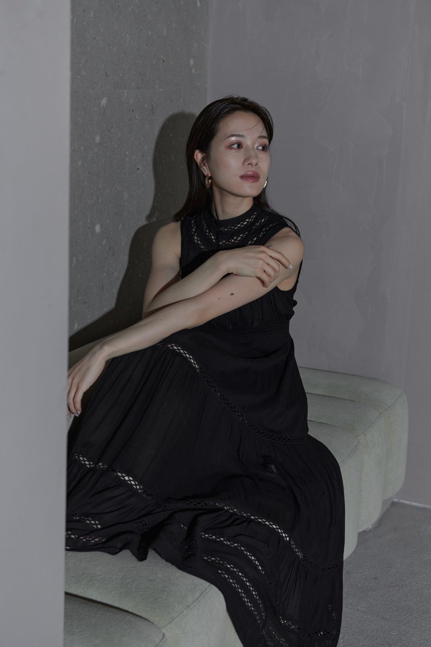Yoke lace tiered dress