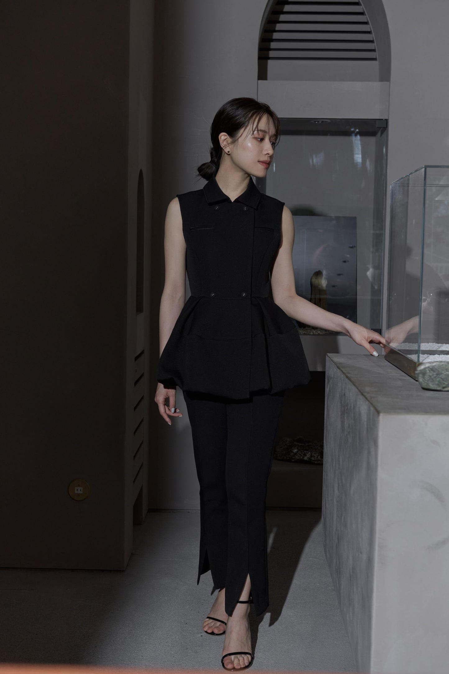 Center slit Pants