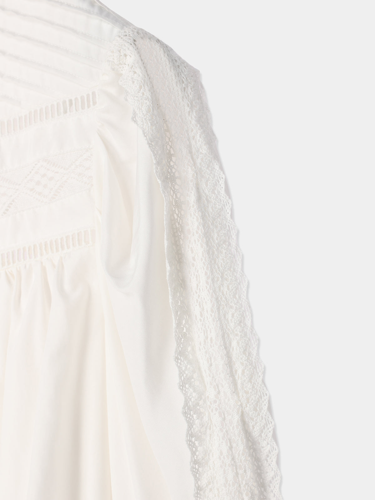 Drape sleeve lace blouse