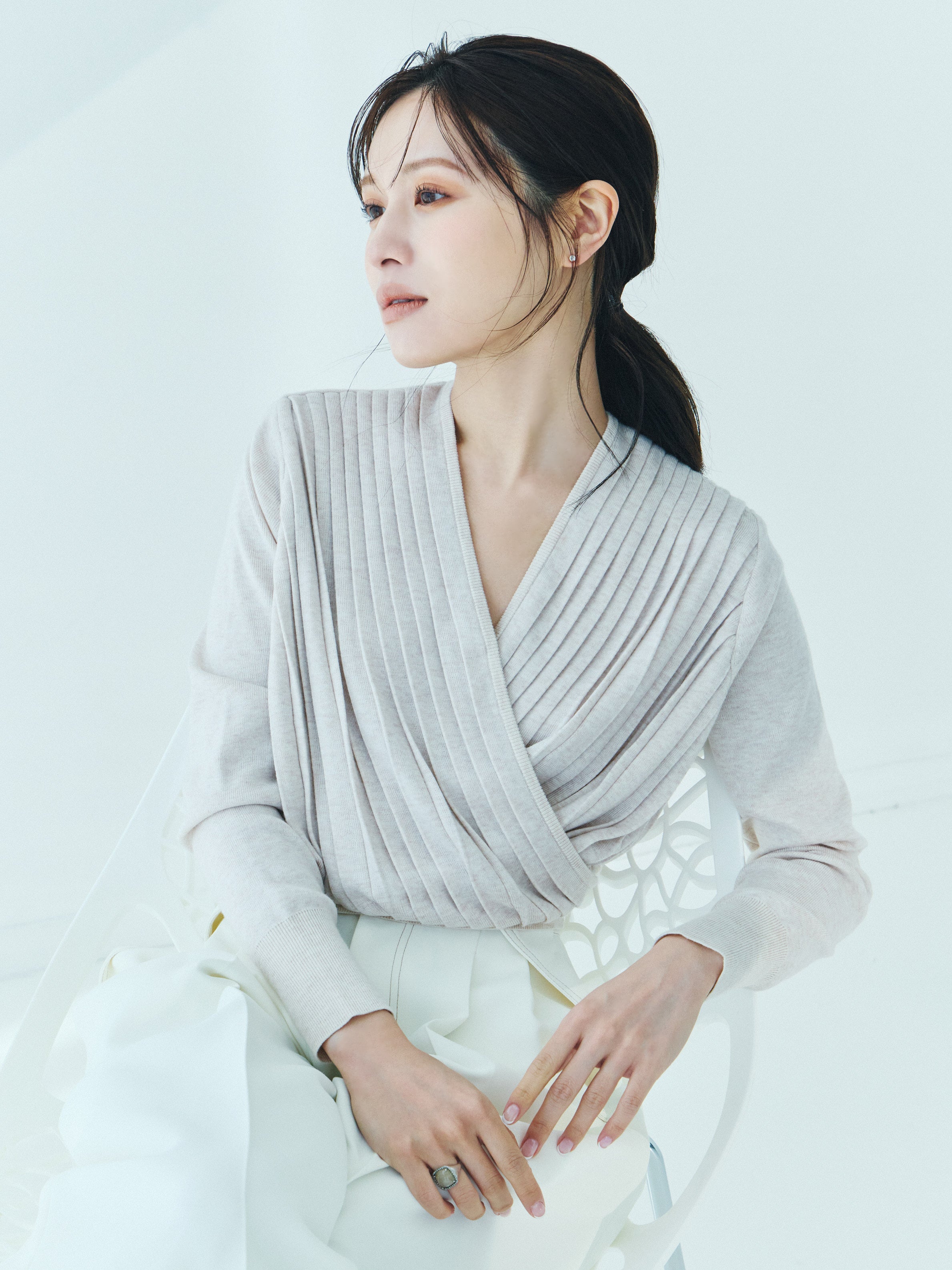 Pleats Cache-coeur Knit Tops