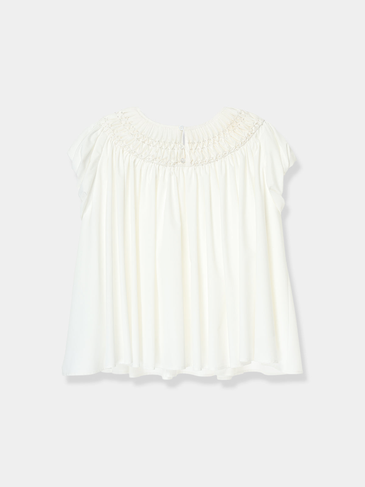 【予約販売】Beaded Smocked Puff Sleeve Top