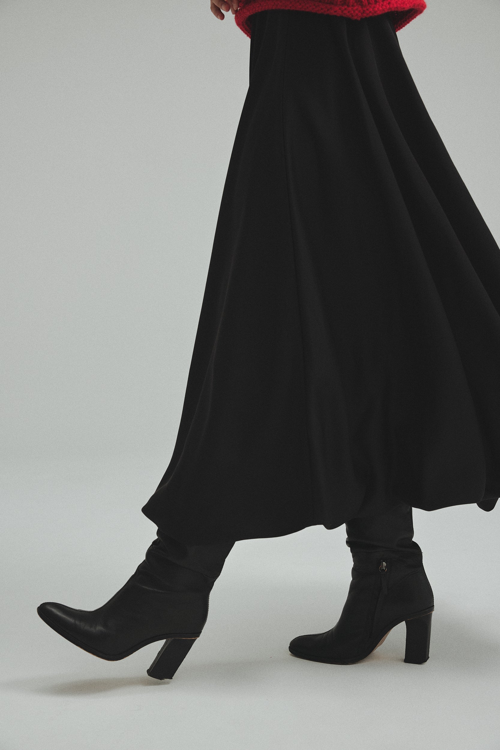 Waist Drape Balloon skirt