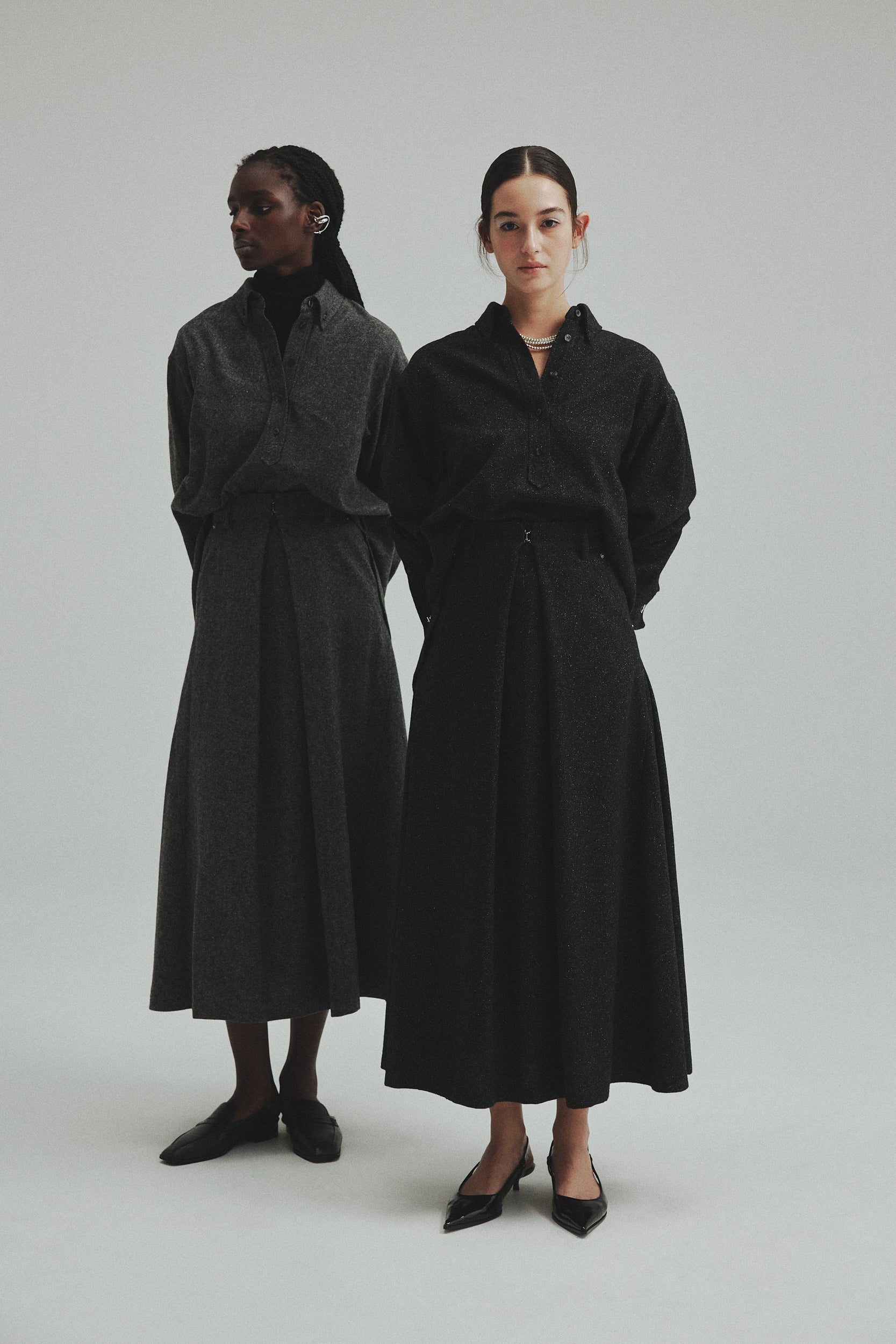Front tuck Tweed skirt