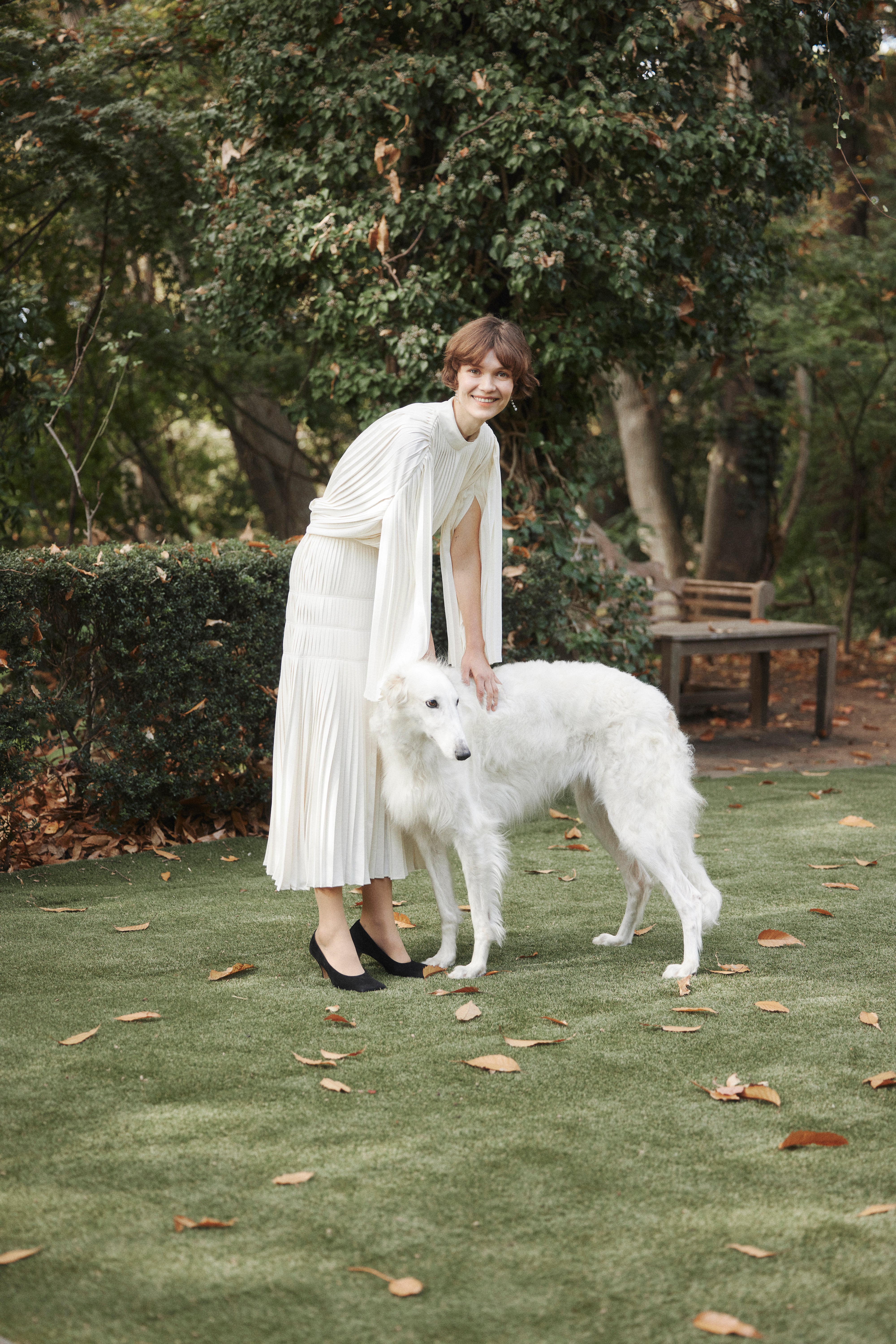 Powder Satin Pleats Cape Blouse – L'AUBE BLANC