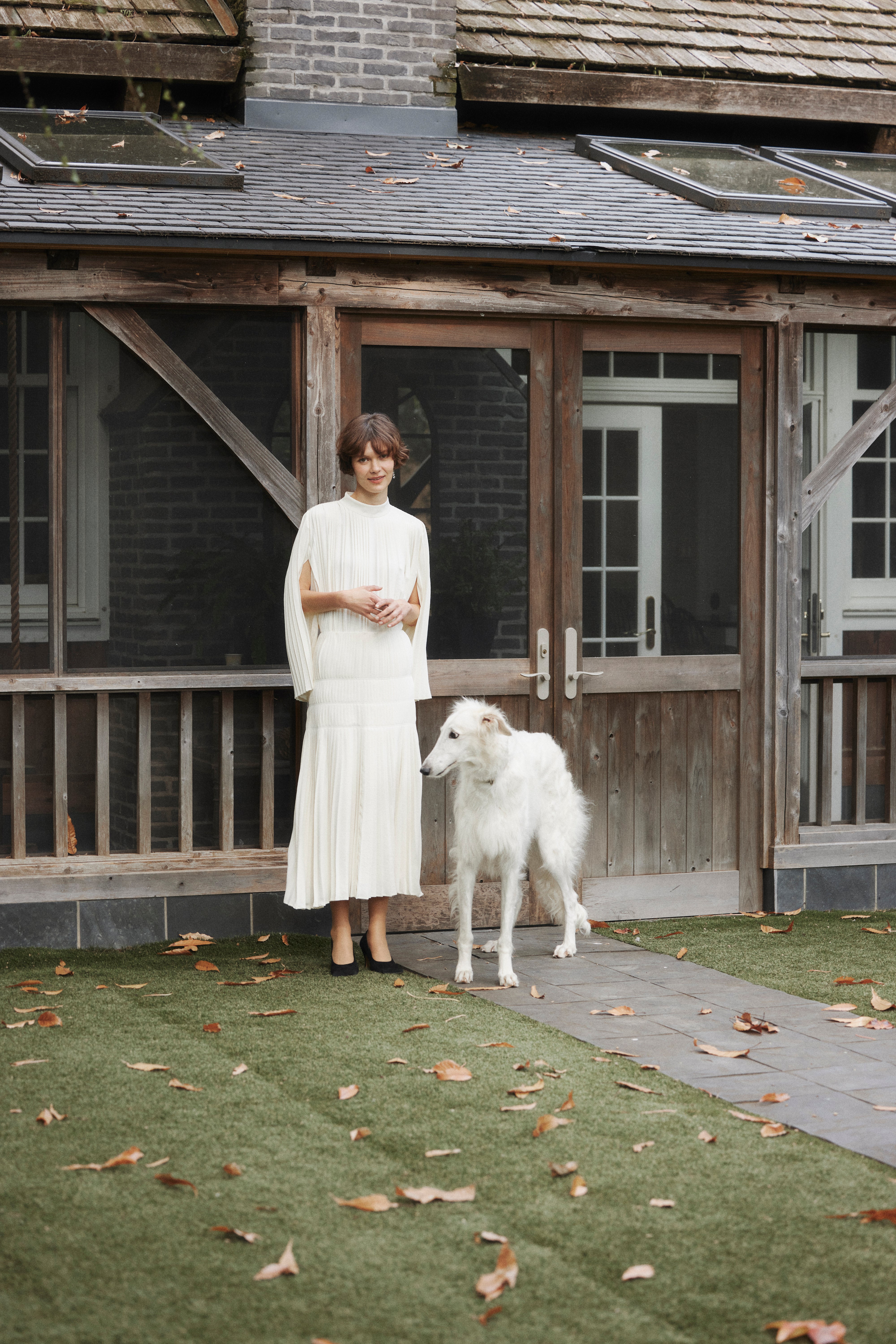 Powder Satin Pleats Cape Blouse – L'AUBE BLANC