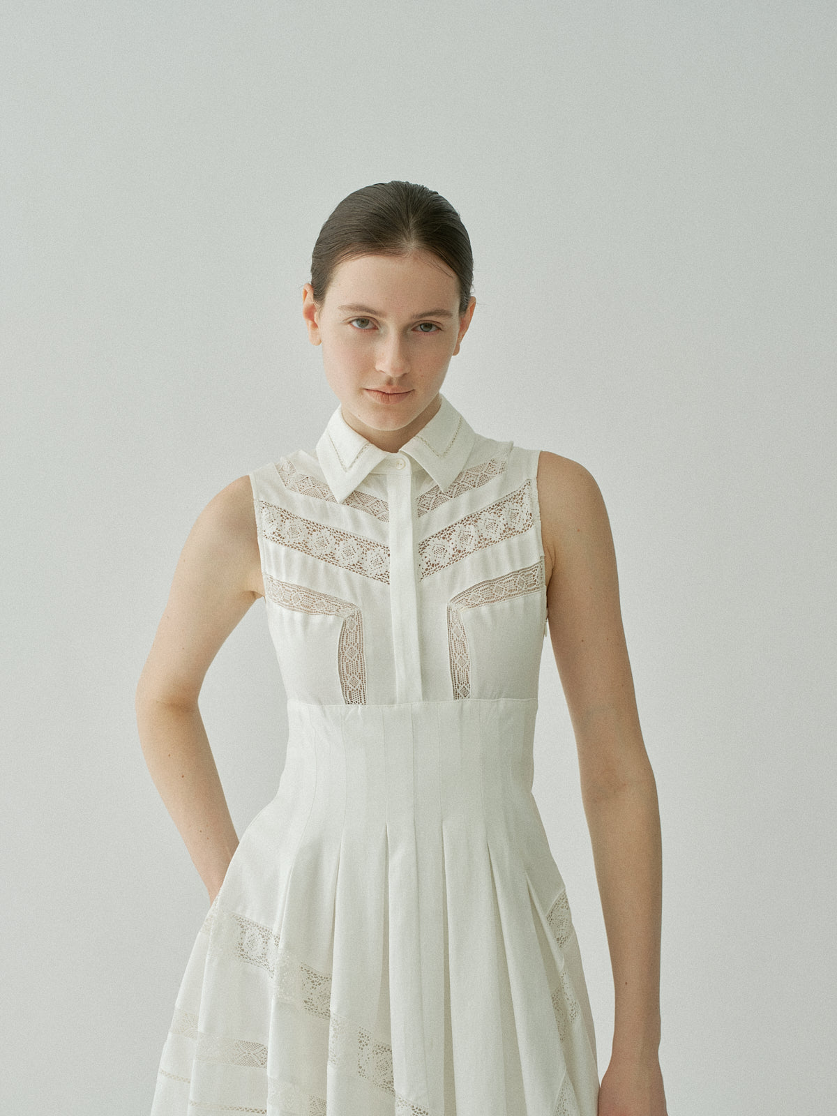 Asymmetric Lace Panel Dress – L'AUBE BLANC