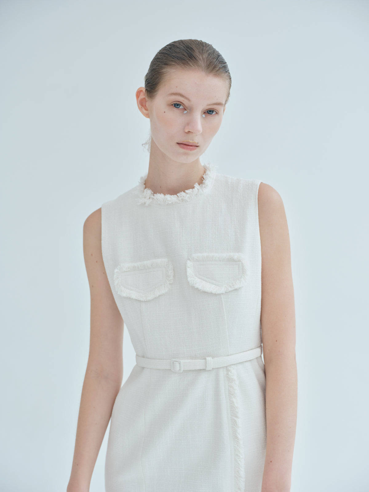 laubeblanc★Belted fringe tweed Dress 白少し皺がつきやすい素材のため