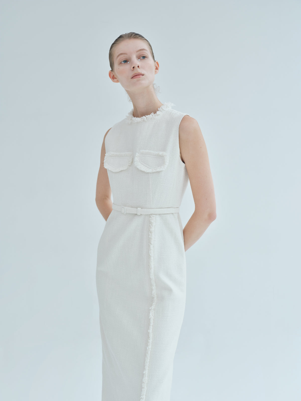 laubeblanc★Belted fringe tweed Dress 白少し皺がつきやすい素材のため