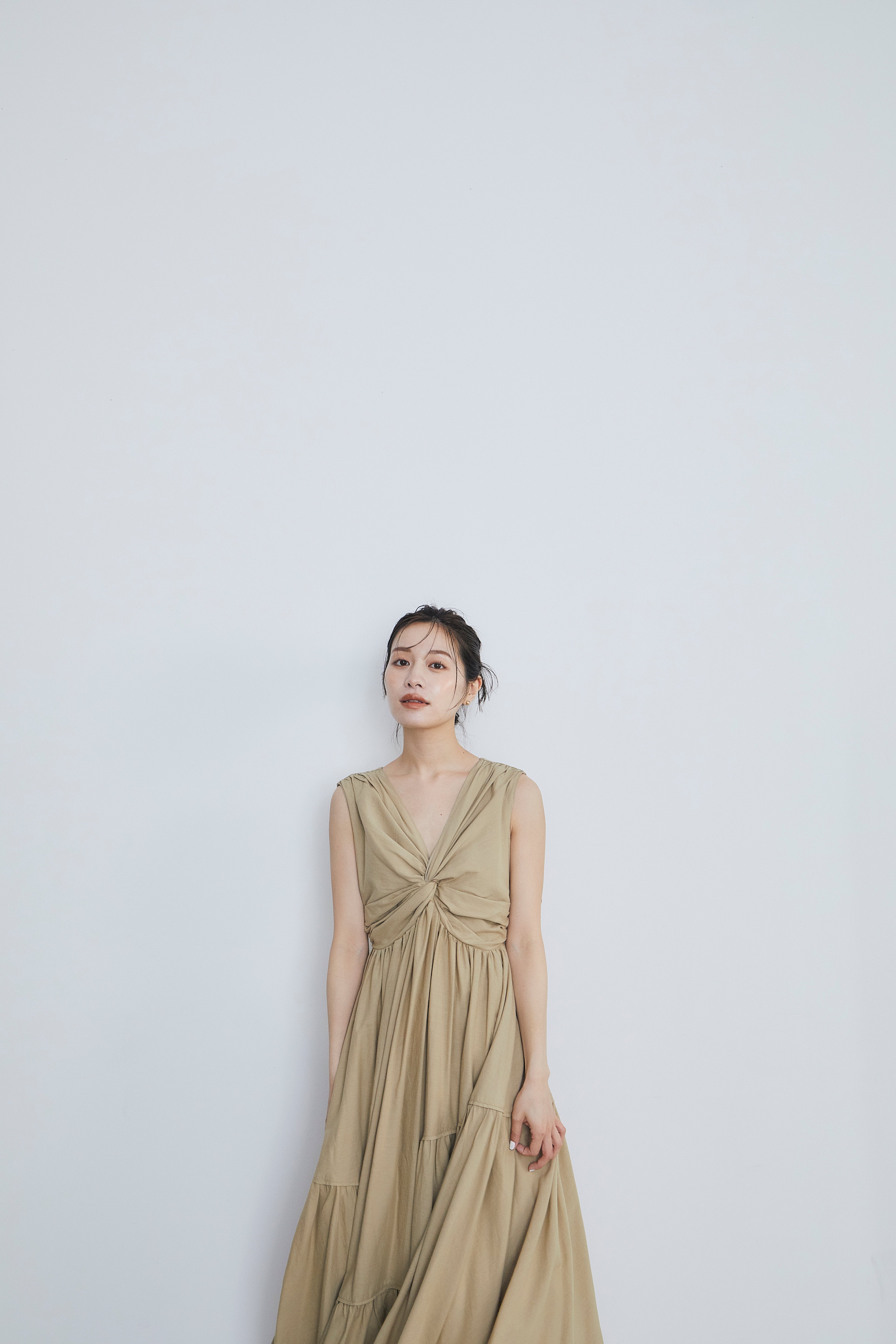 Irregular hem twist Dress