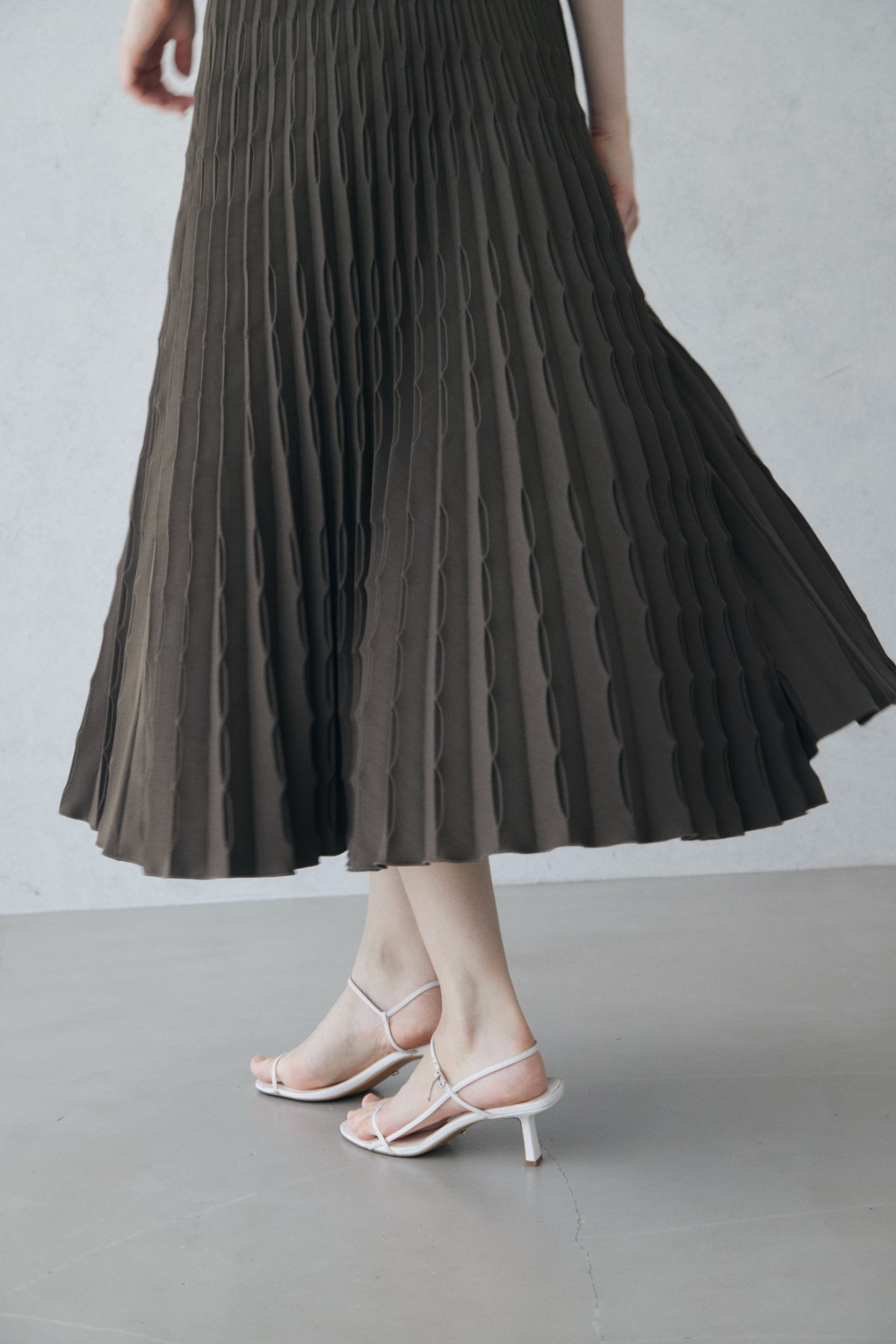 Shell Pleats Dress