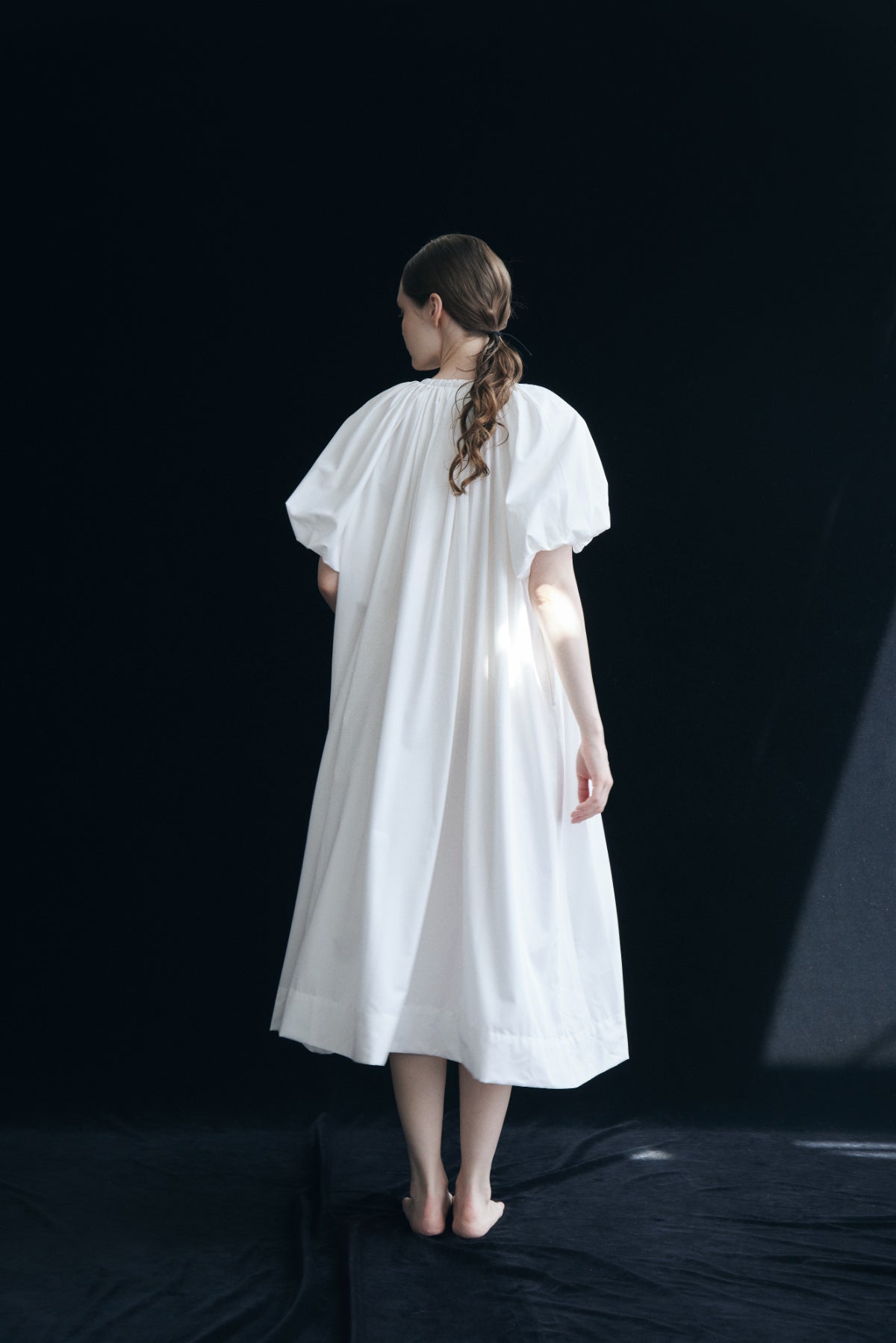 高質で安価 Volume Sleeve Balloon Dress BLANC L'AUBE – ワンピース