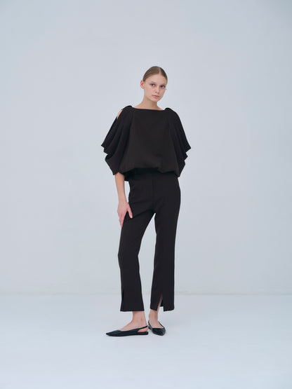Linear Slit Pants
