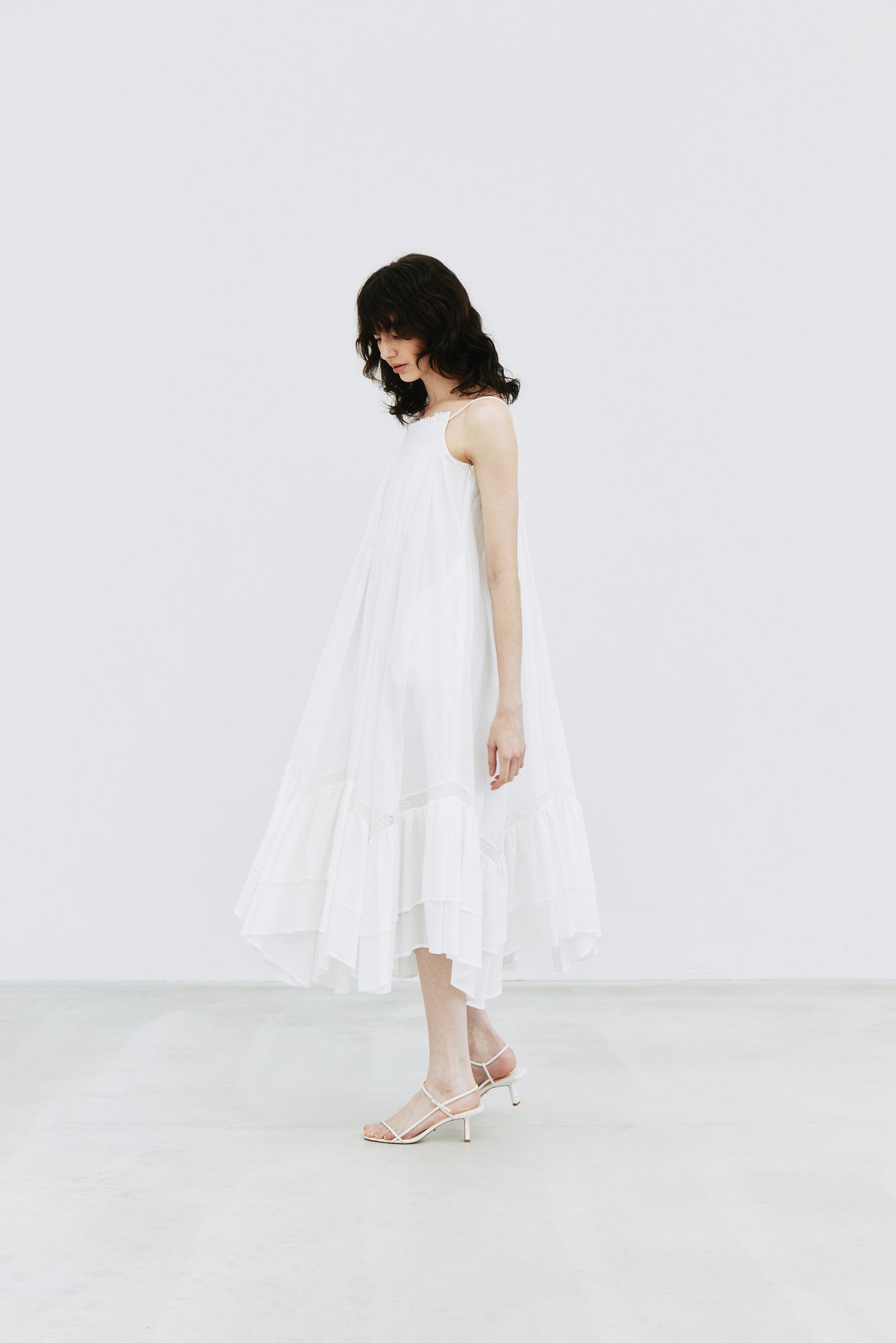 Smocking Lace Volume Dress