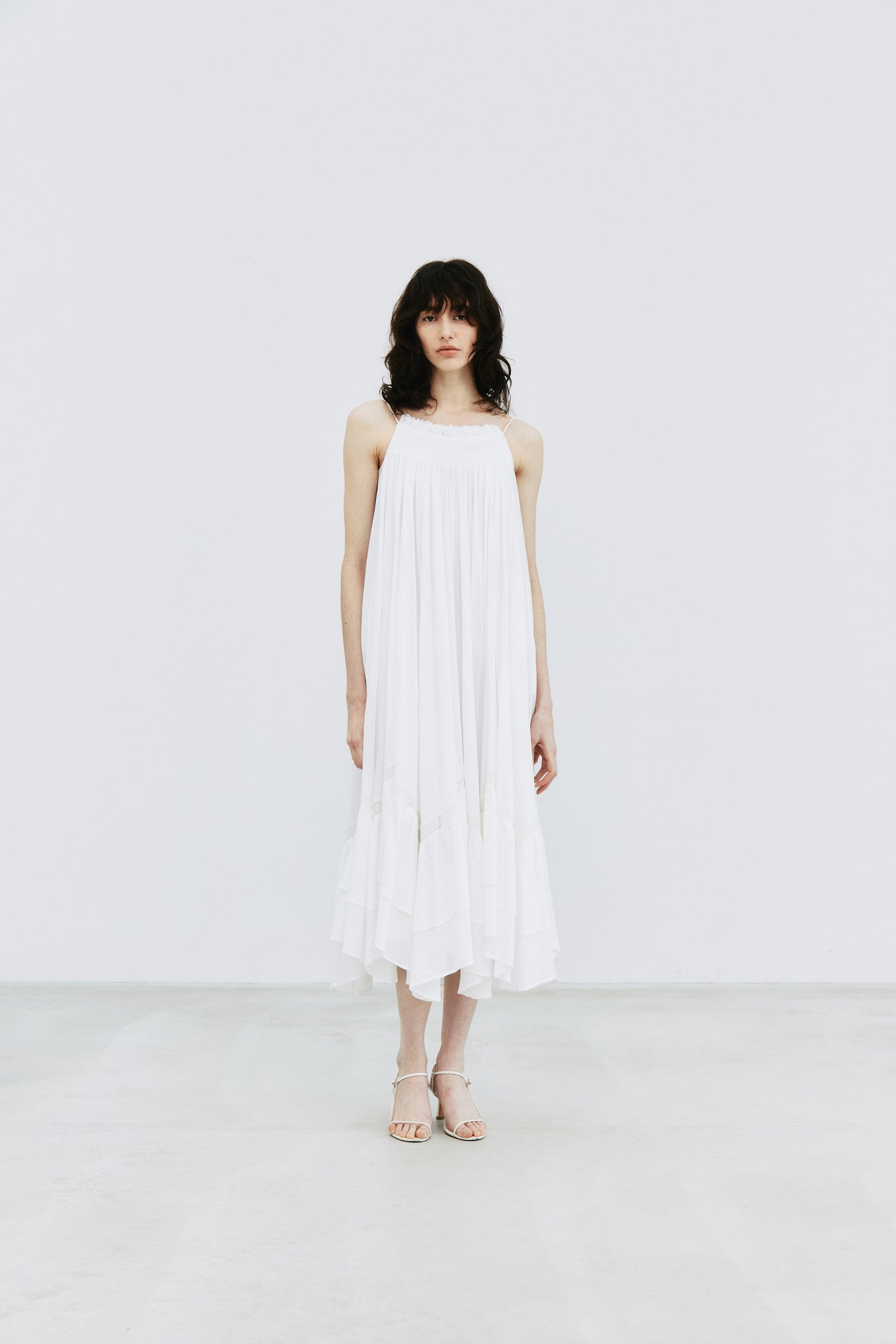 Smocking Lace Volume Dress
