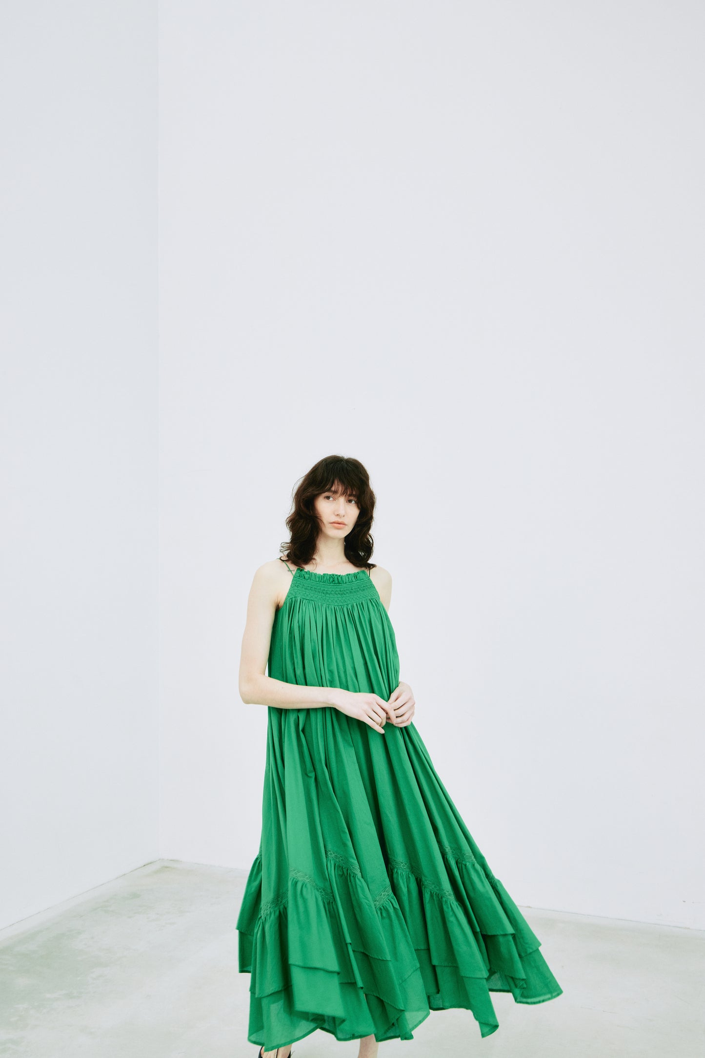 Smocking Lace Volume Dress